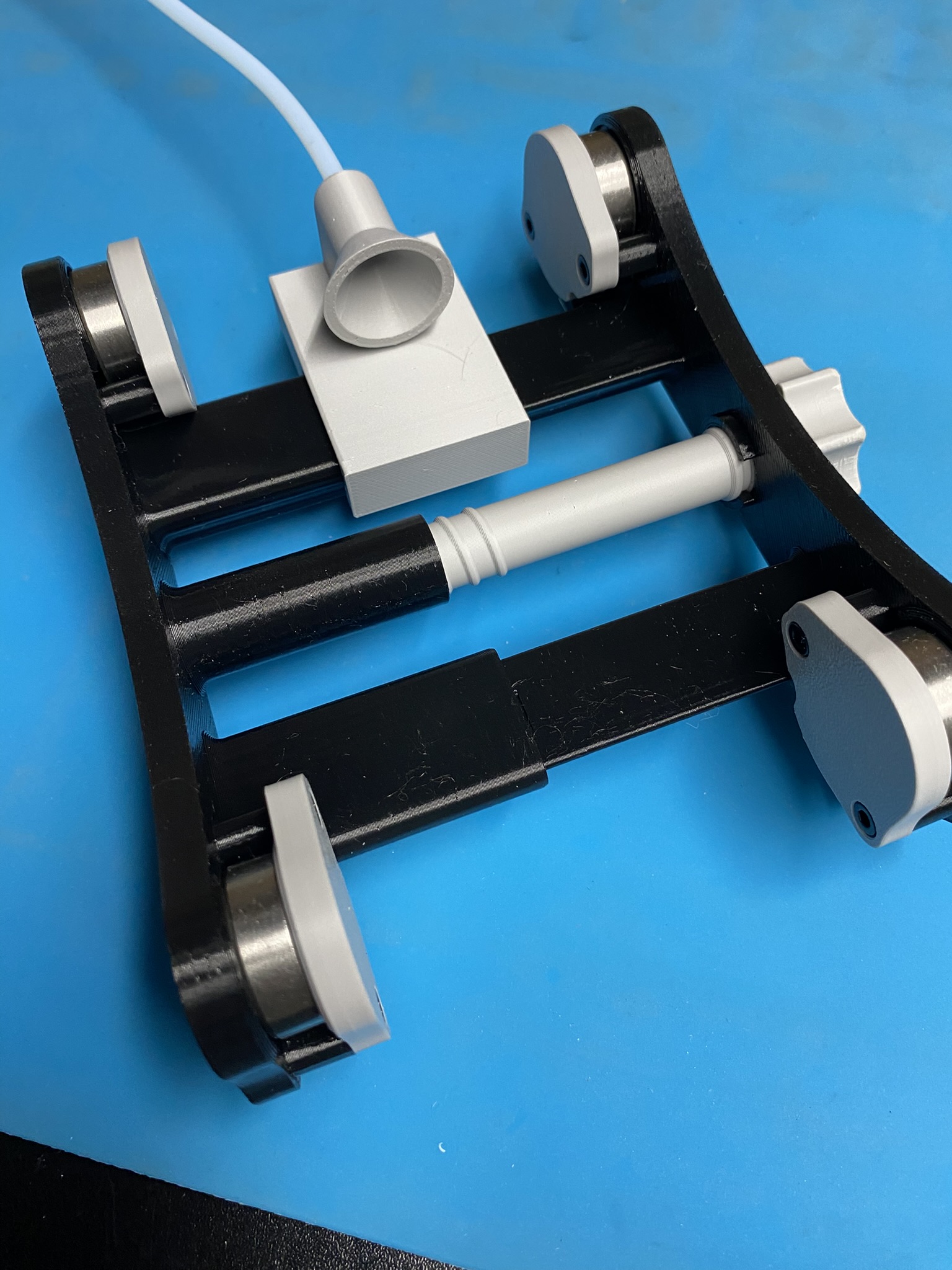 Adjustable Bowden Guide