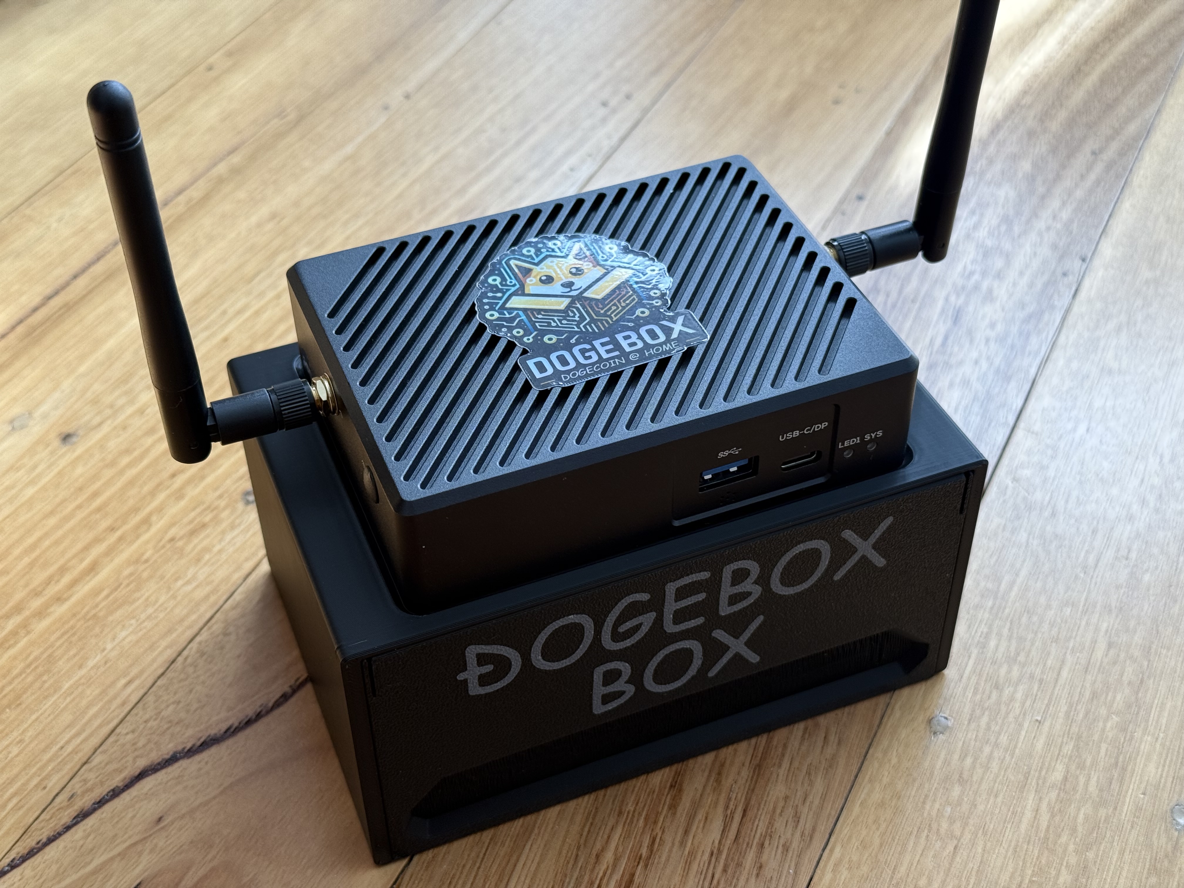 Dogebox Box — thumbnail 3