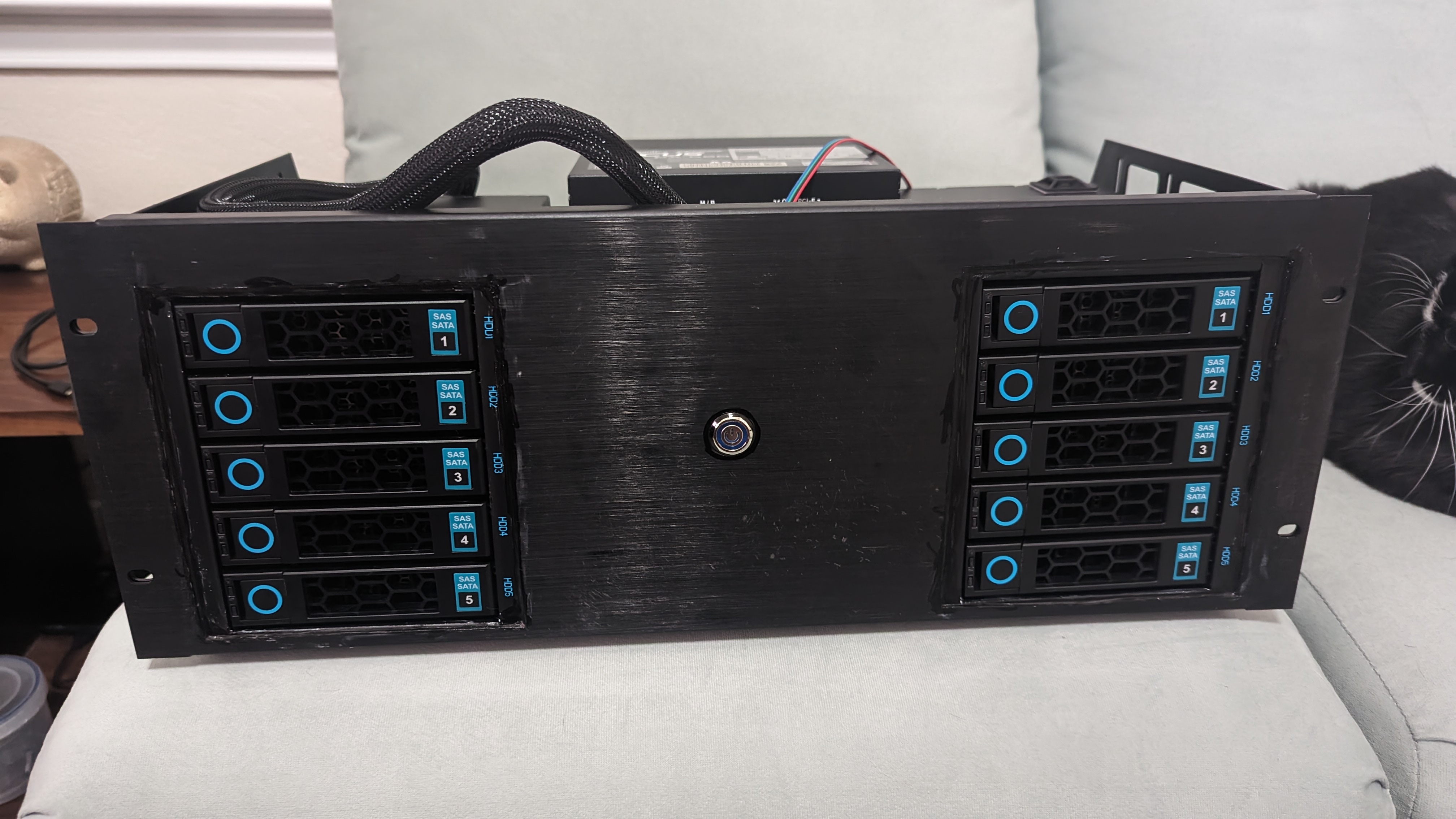 Ultra-Short Depth 4U(ish) ITX NAS Shelf by Yangorang | Download free ...