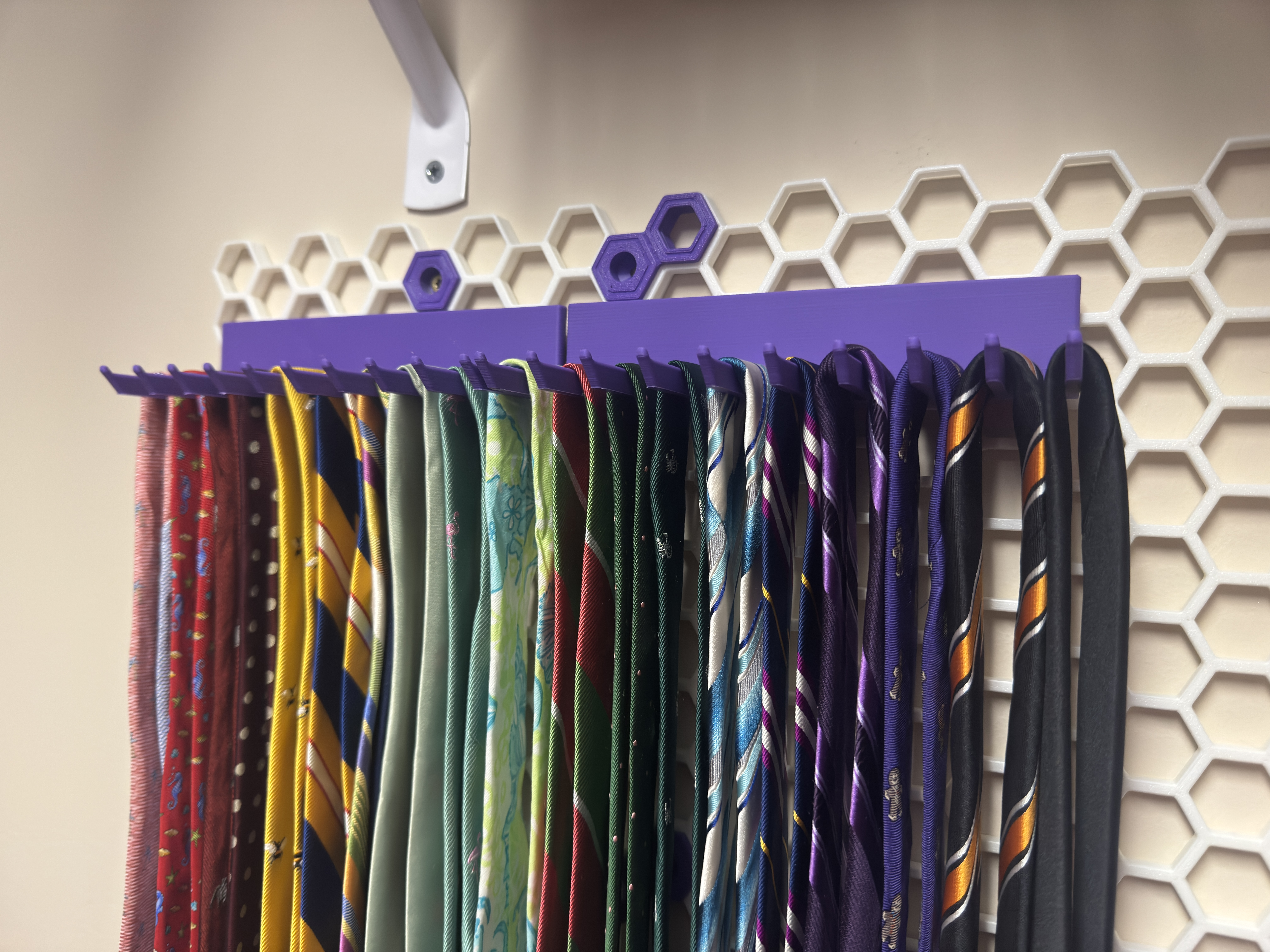 HSW Tie Rack