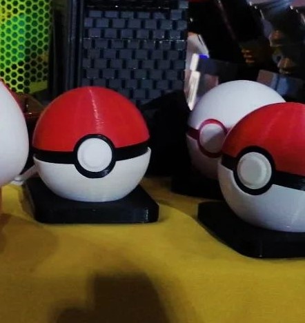 Pokeball by techgems | Download free STL model | Printables.com