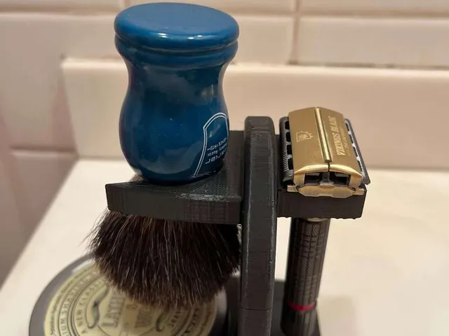 Stand for DE Razor, Brush, and Soap