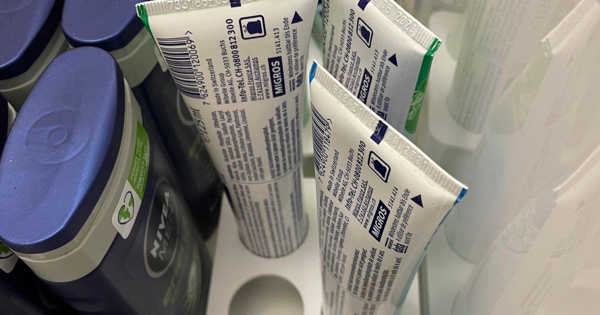 Toothpaste tube holder by Bartodemars Download free STL model