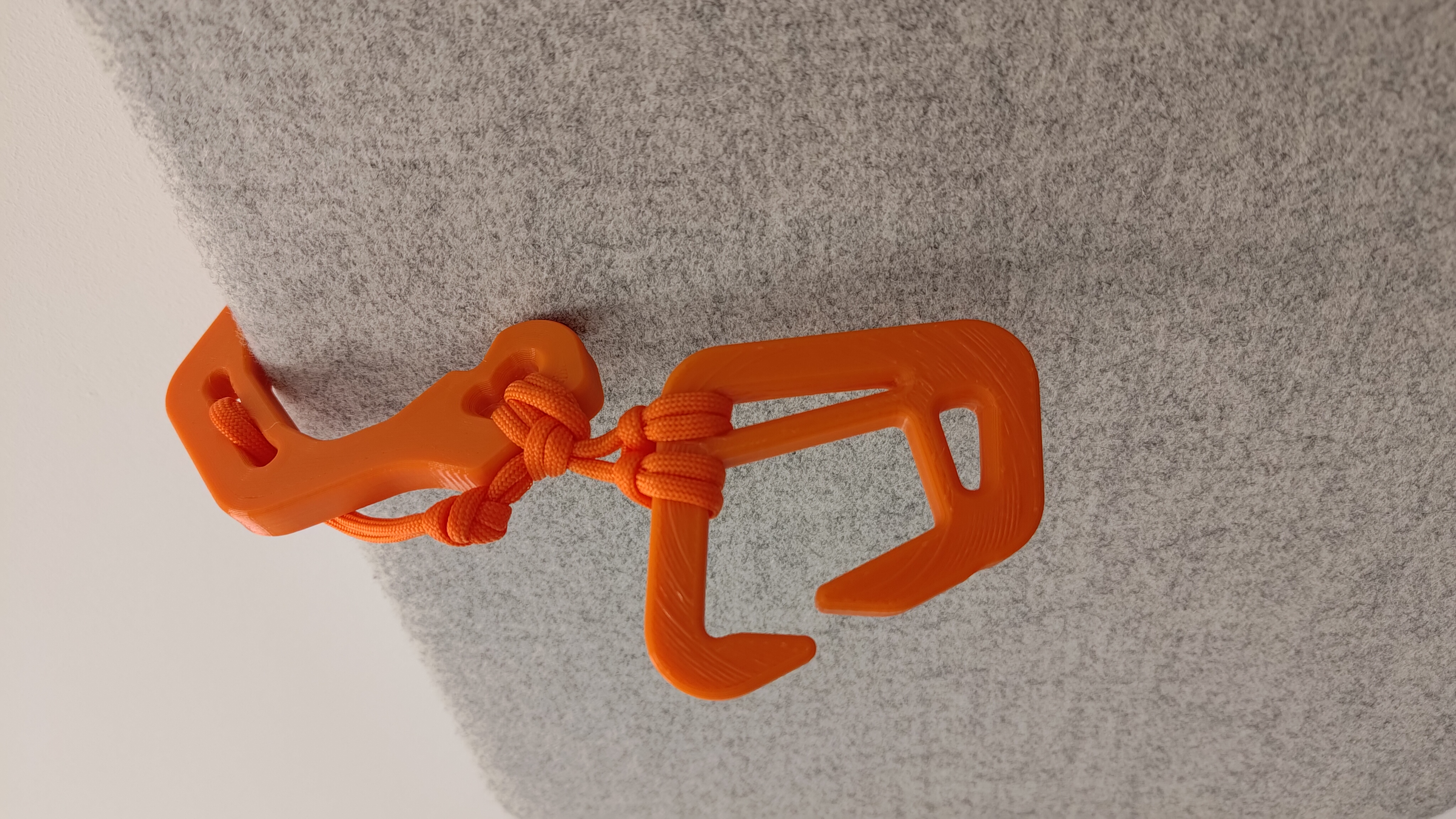 Miniatura 7 do modelo 3D Universal backpack/jacket hook