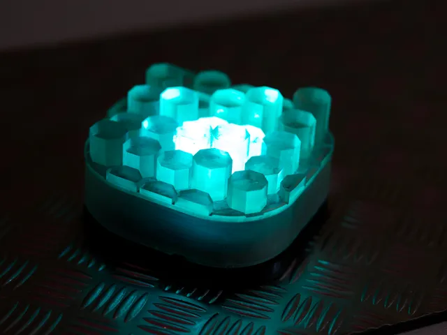 Corsair Titan All-In-One Crystal Cooler Capswap