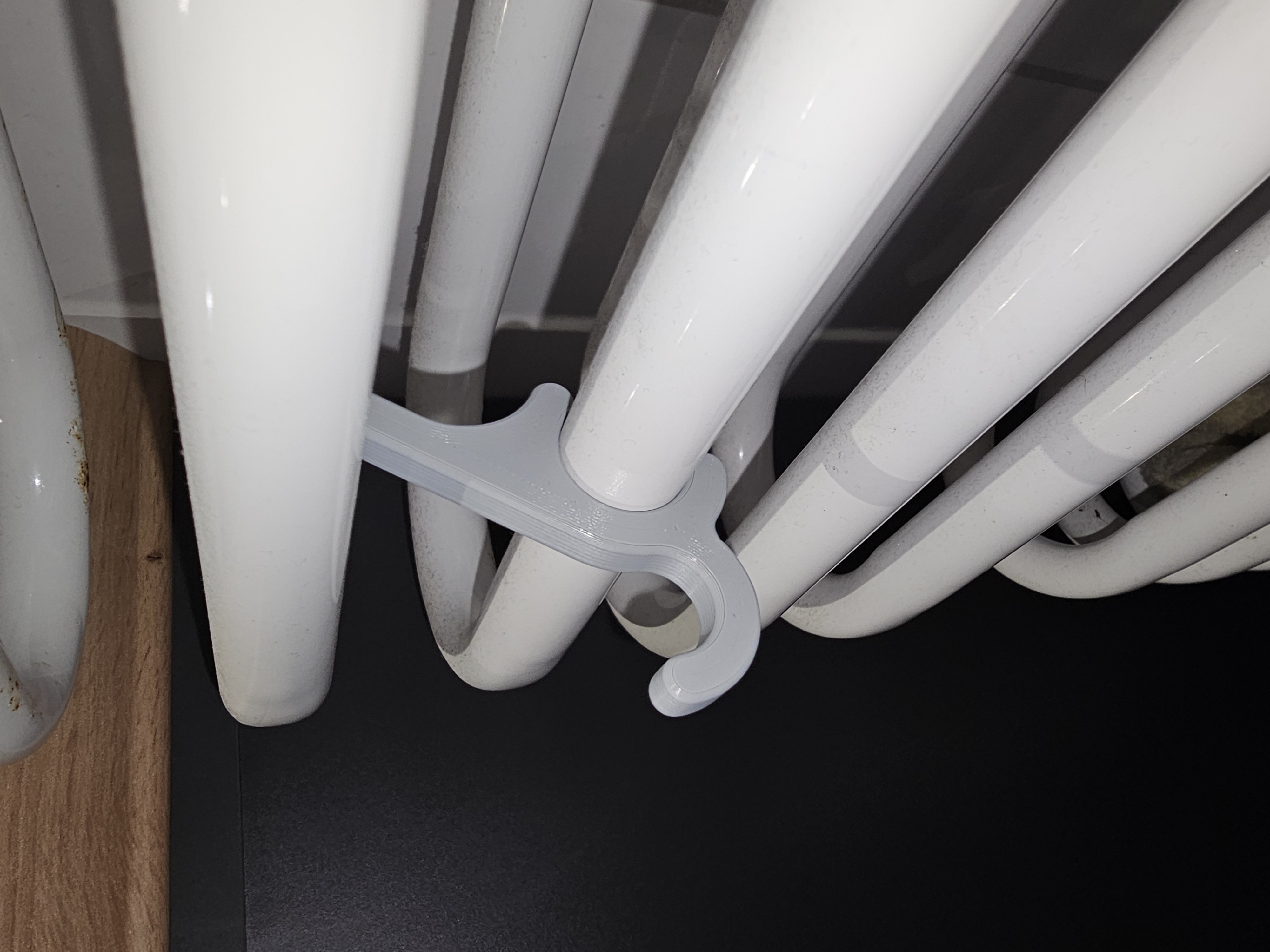 Towelhook for Radiator / Haken für Heizkörper