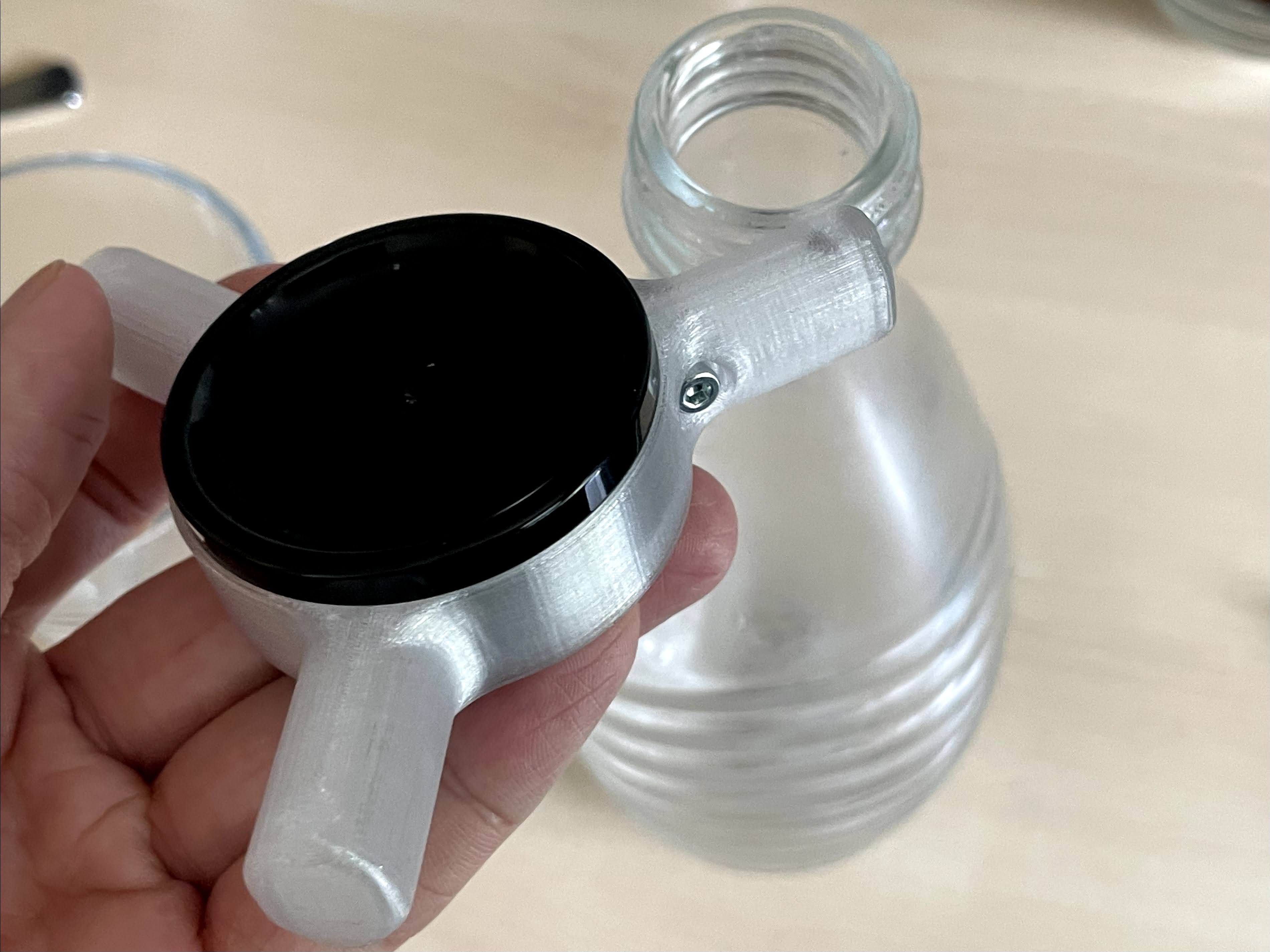 Sodastream bottle cap handle
