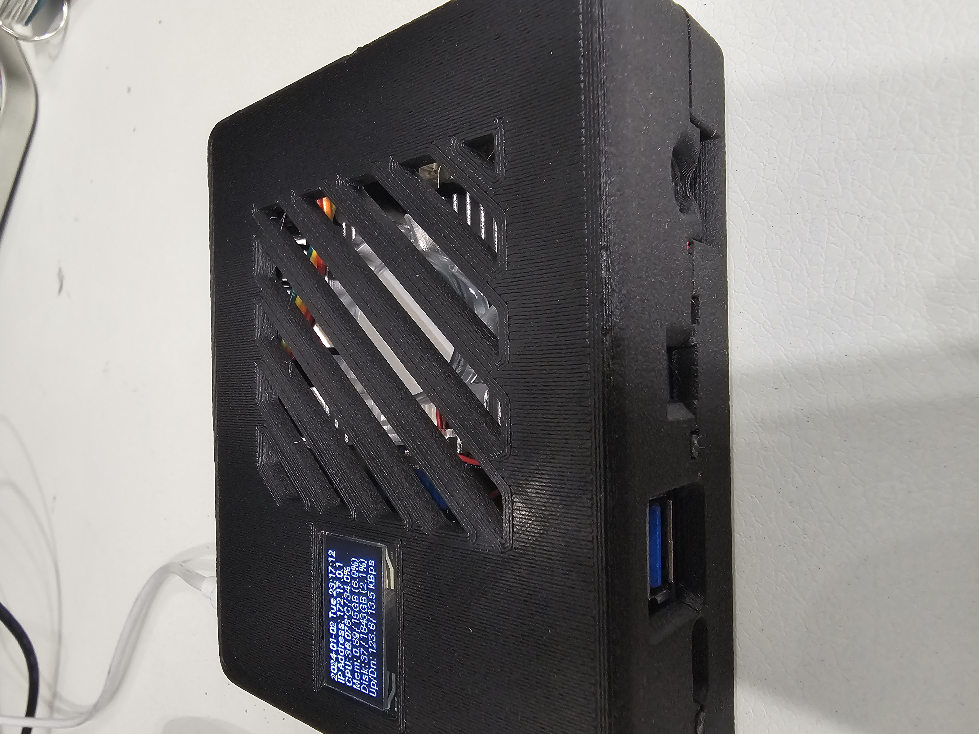 orangepi 5 plus case with zigbee coordinater, NVME , SSD1306