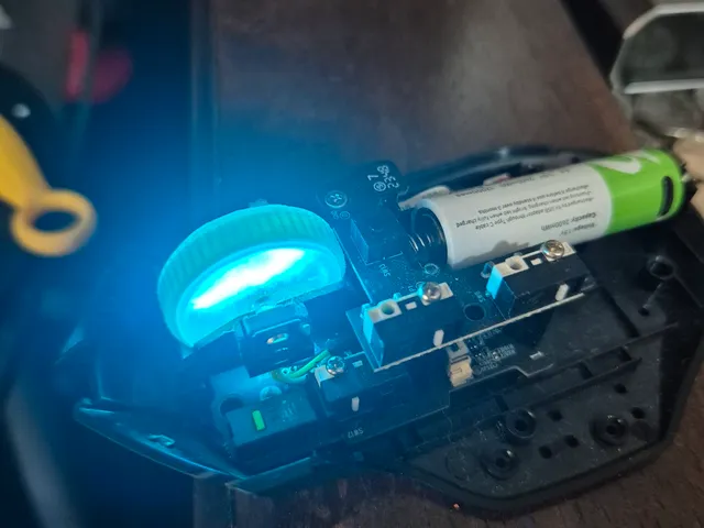Basilisk V3 X HyperSpeed mouse wheel