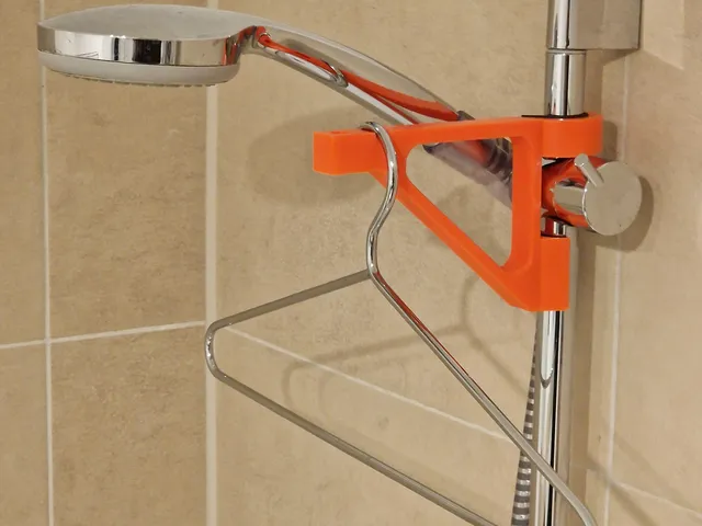 Hanger hook for shower rail / Kleiderhaken für Duschstange