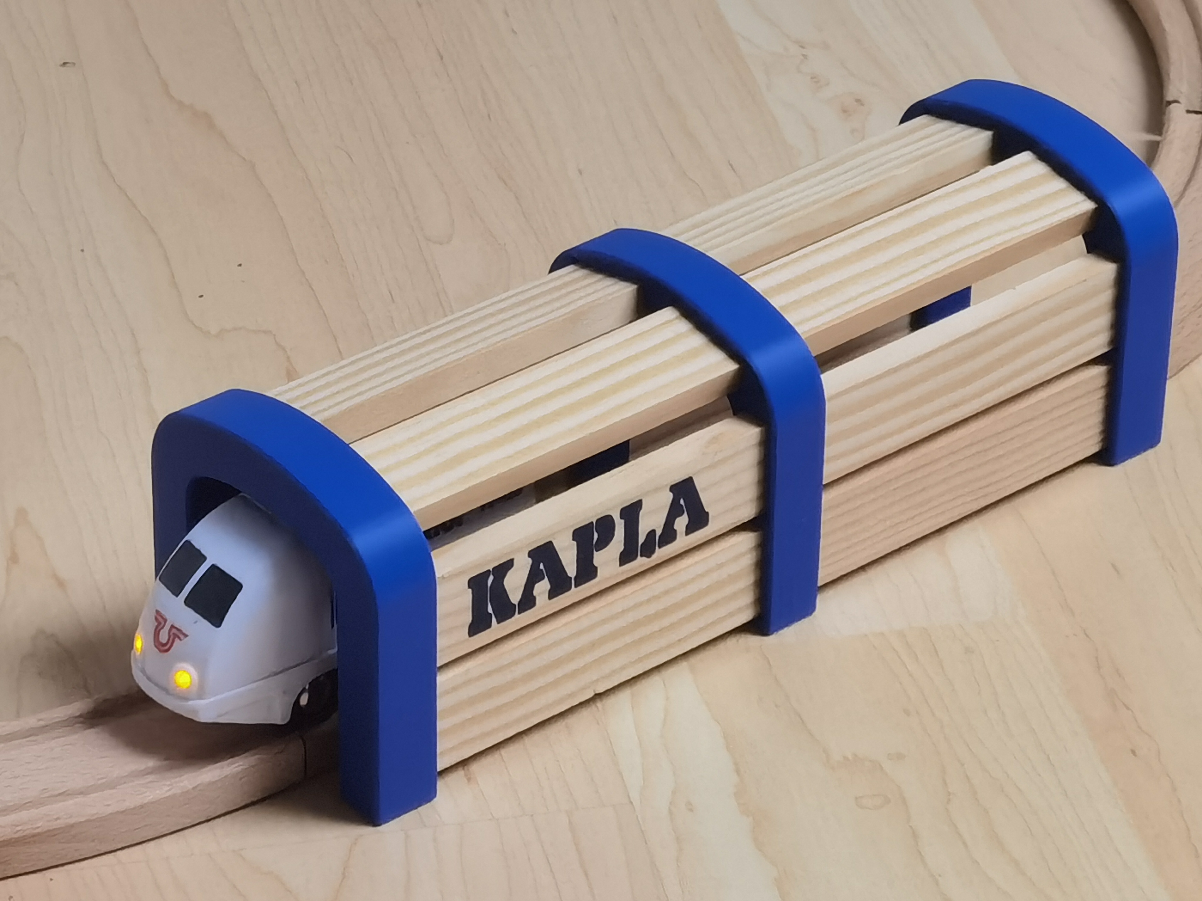 Train Tunnel for BRIO made of KAPLA