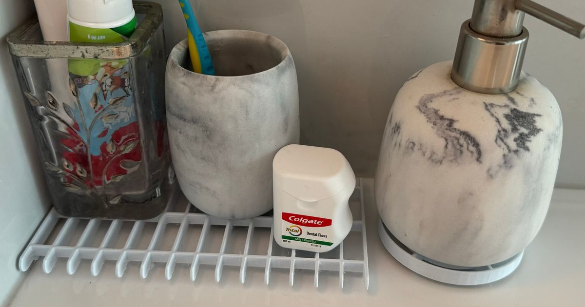 Improved Drip tray, Multiple sizes provided, Customisable OpenSCAD by