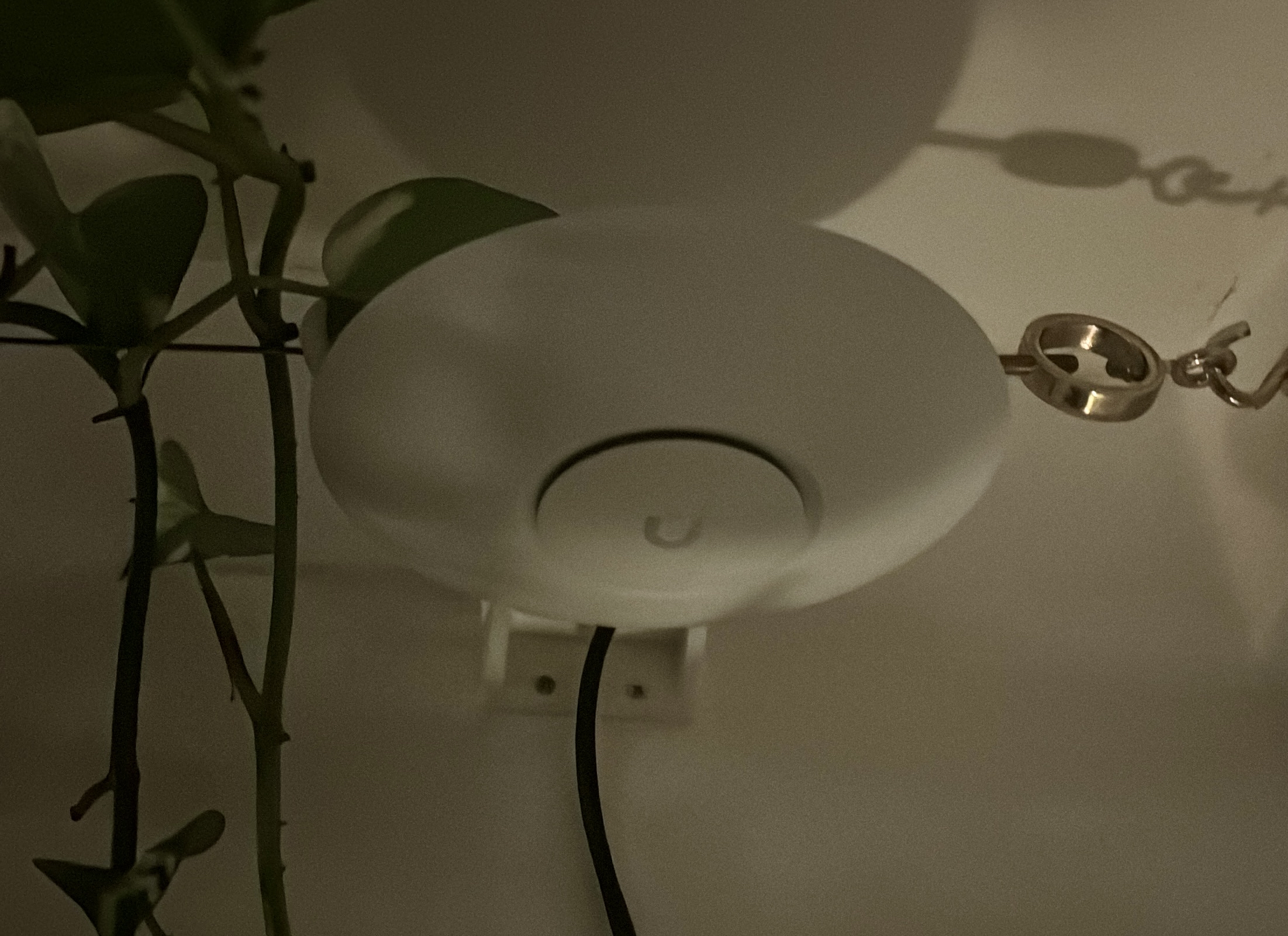 Ubiquiti Unifi U6+ wallmount