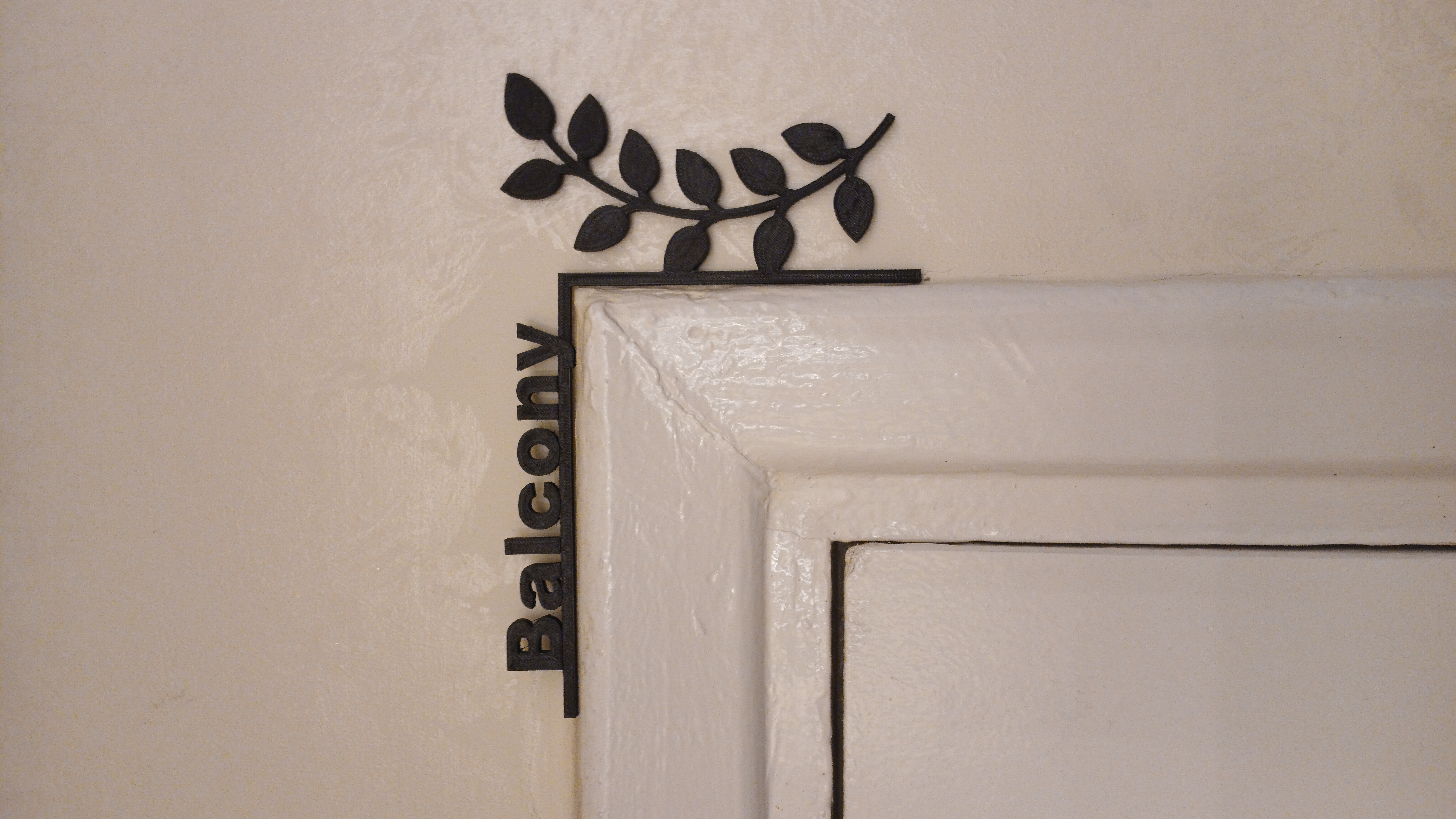 Door Corner Decoration