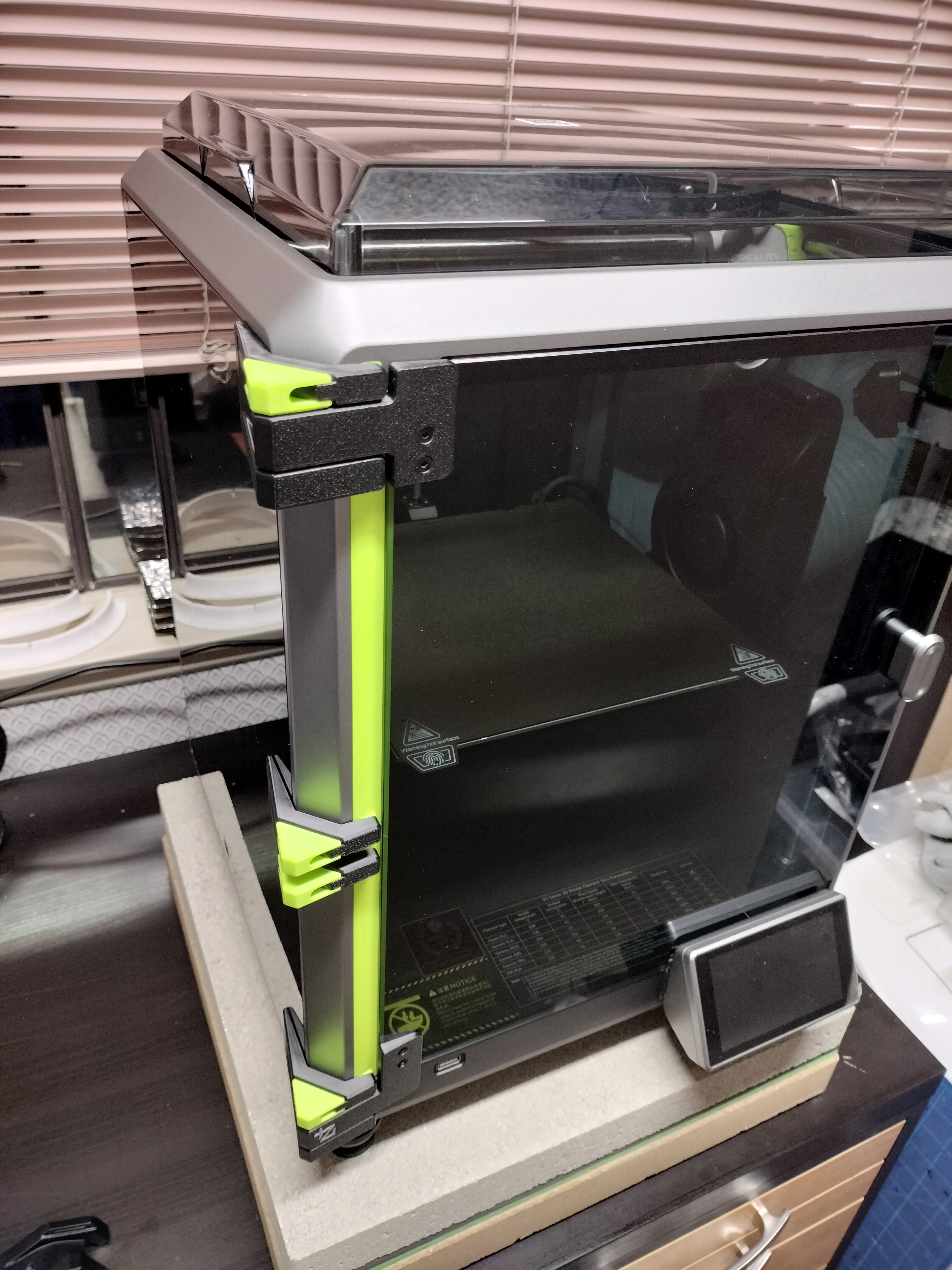 Creality K1 270° Corner Mounted Removable Door Hinges w/ Air Gap Filler