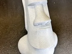 Moai Statue with secret compartment with breakable buttom