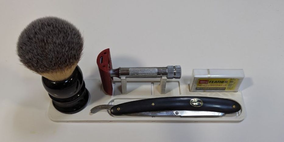 Razors organizer