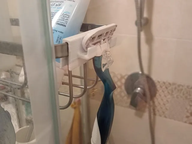 Razor holder