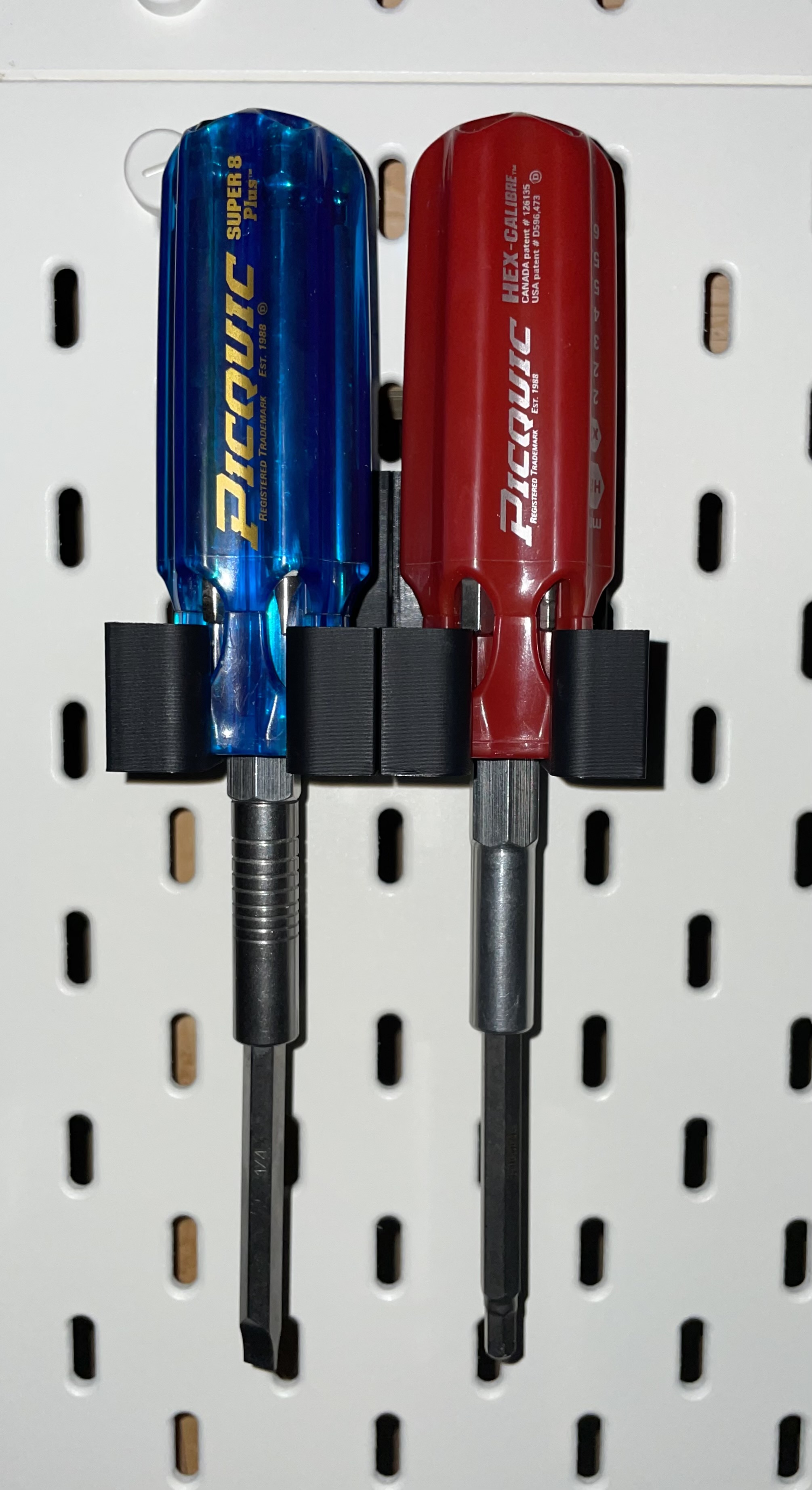 Picquic Screwdriver Holder Skadis Mount by Spudly Download free STL