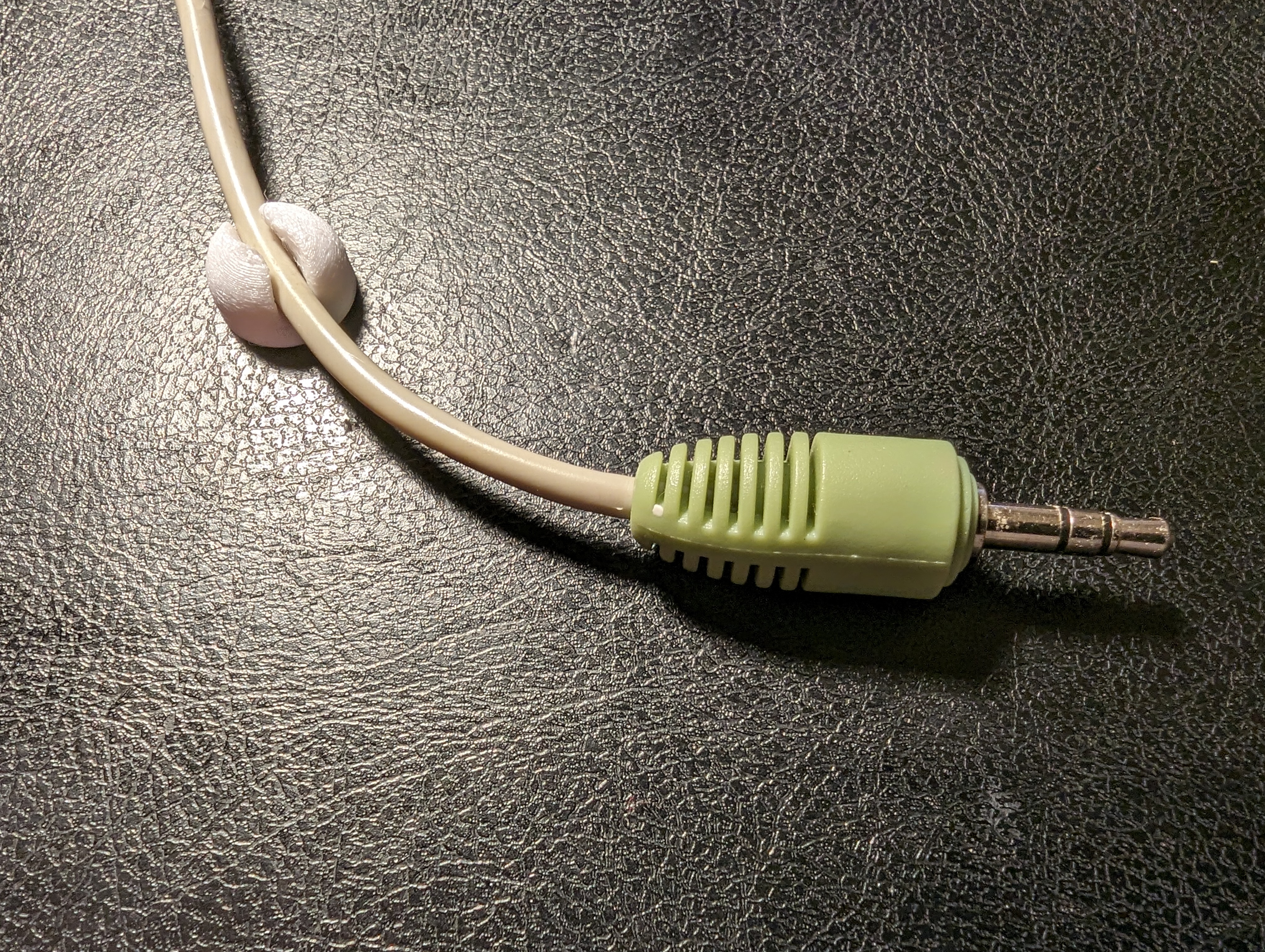 Magnetic cable clip (parametric)