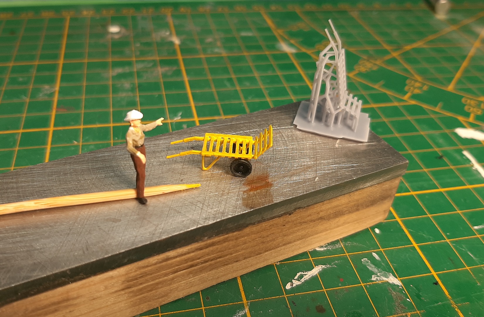 NMBS luggage cart H0 1:87