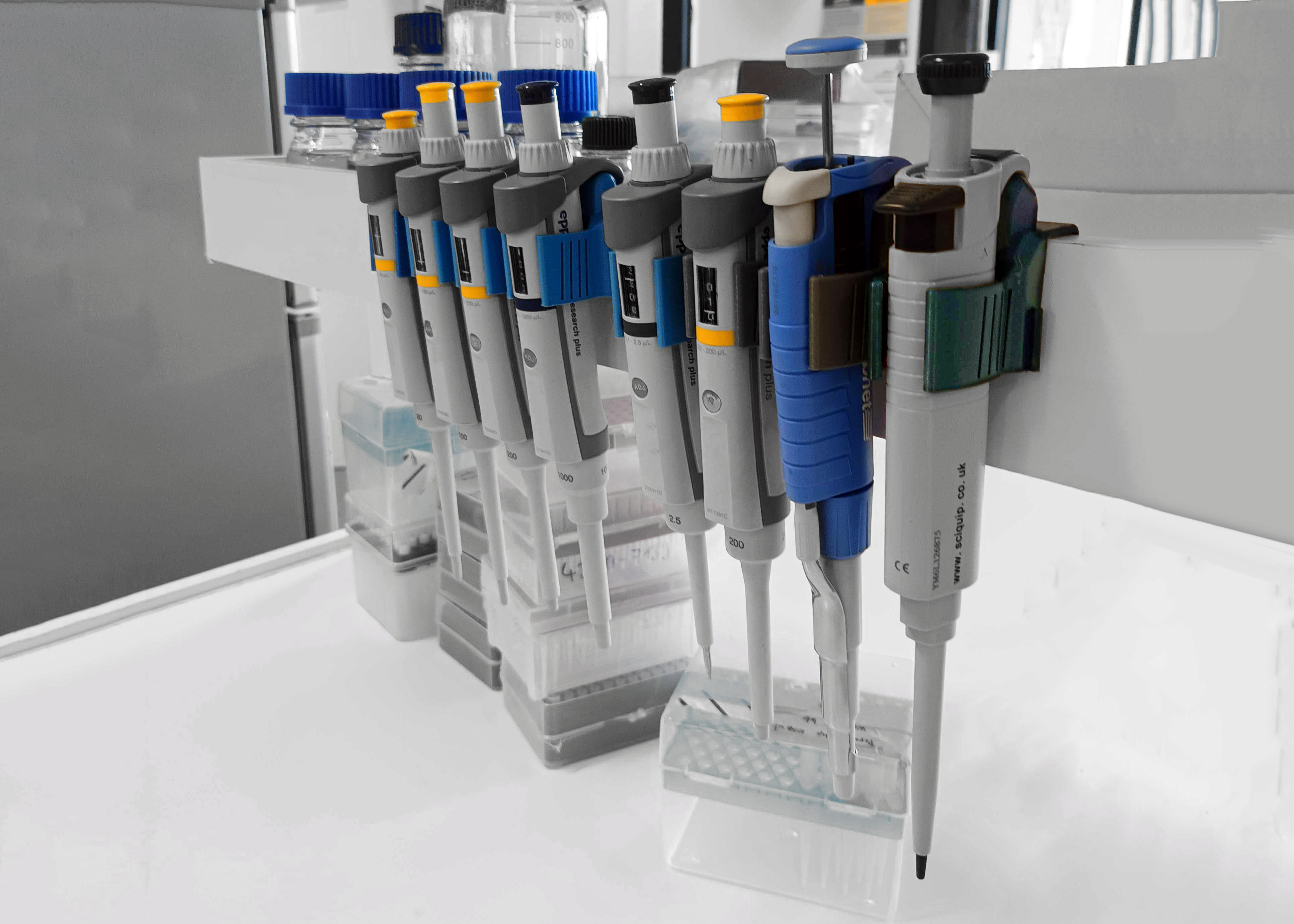 Adaptable Pipette Holders by LIBRE hub Download free STL model
