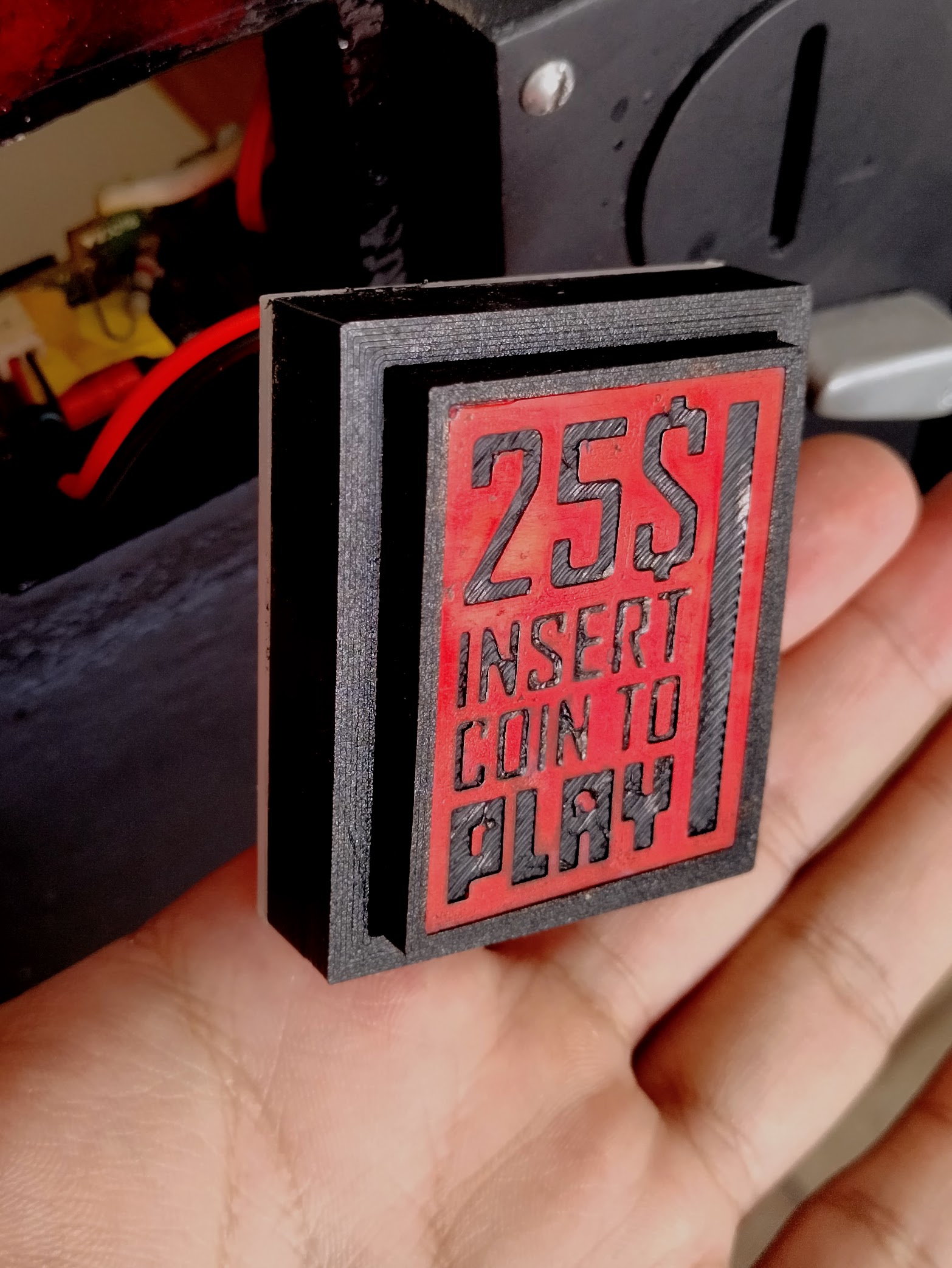 Button. Insert coin (arcade)