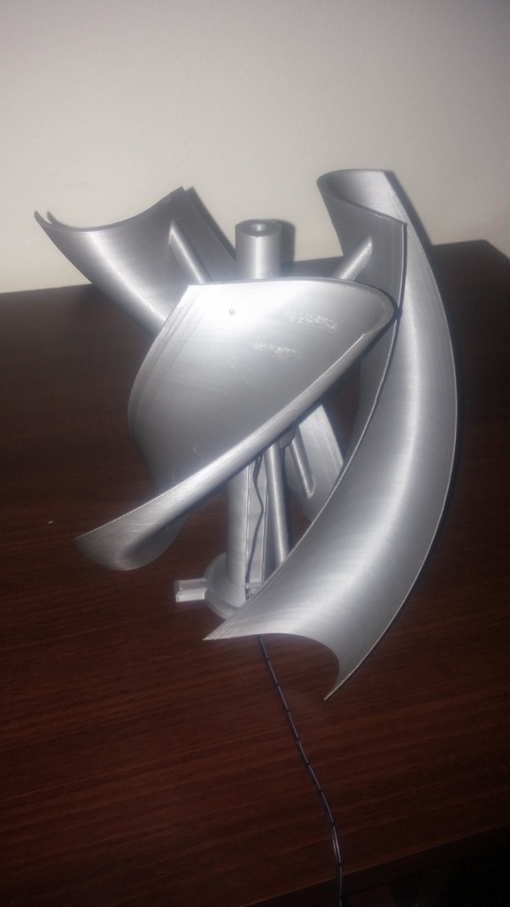 Wind turbine savoniov helix