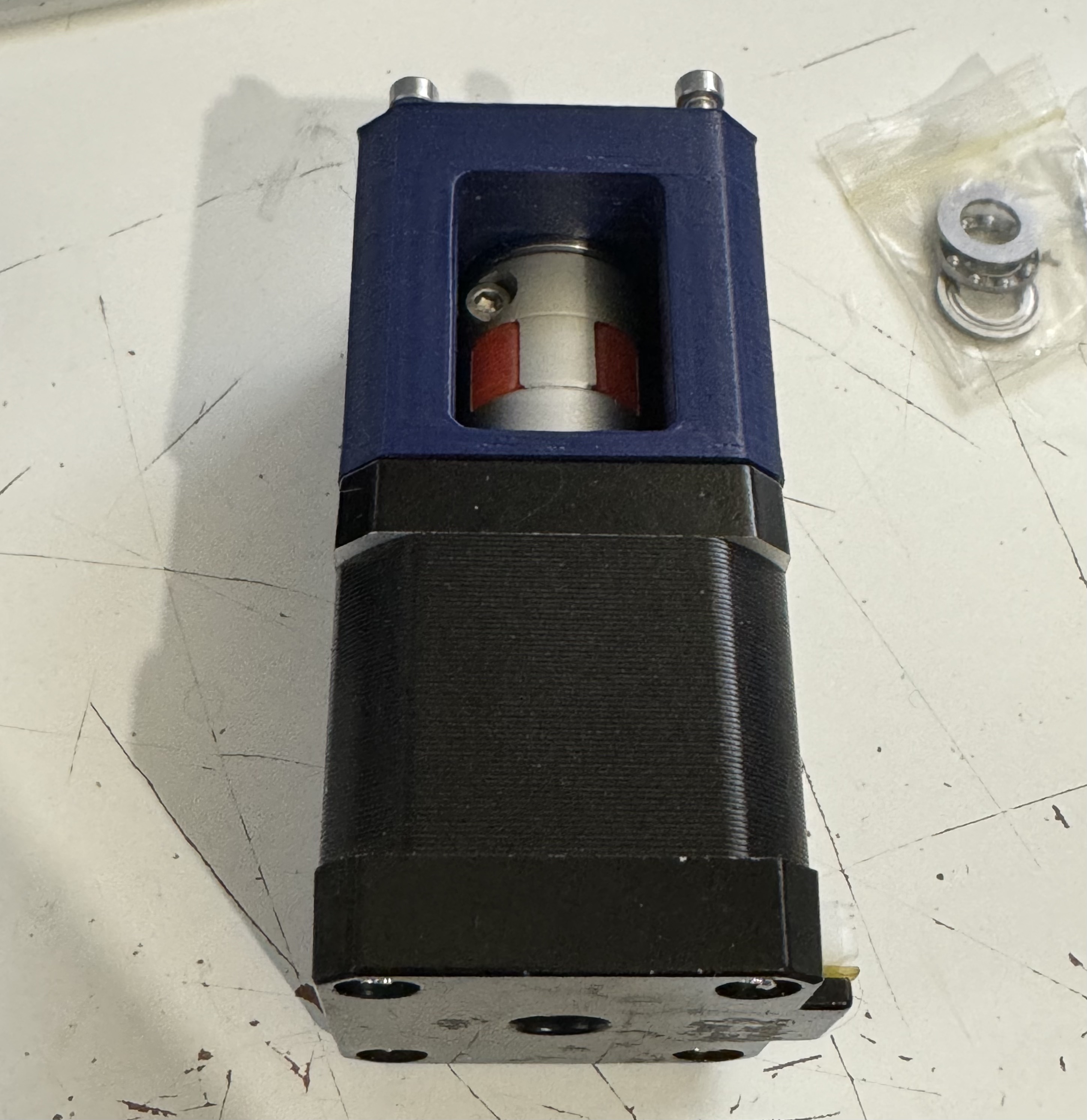 Nema 17 Stepper Motor Mount with integrated Axial Thrust Bearing for