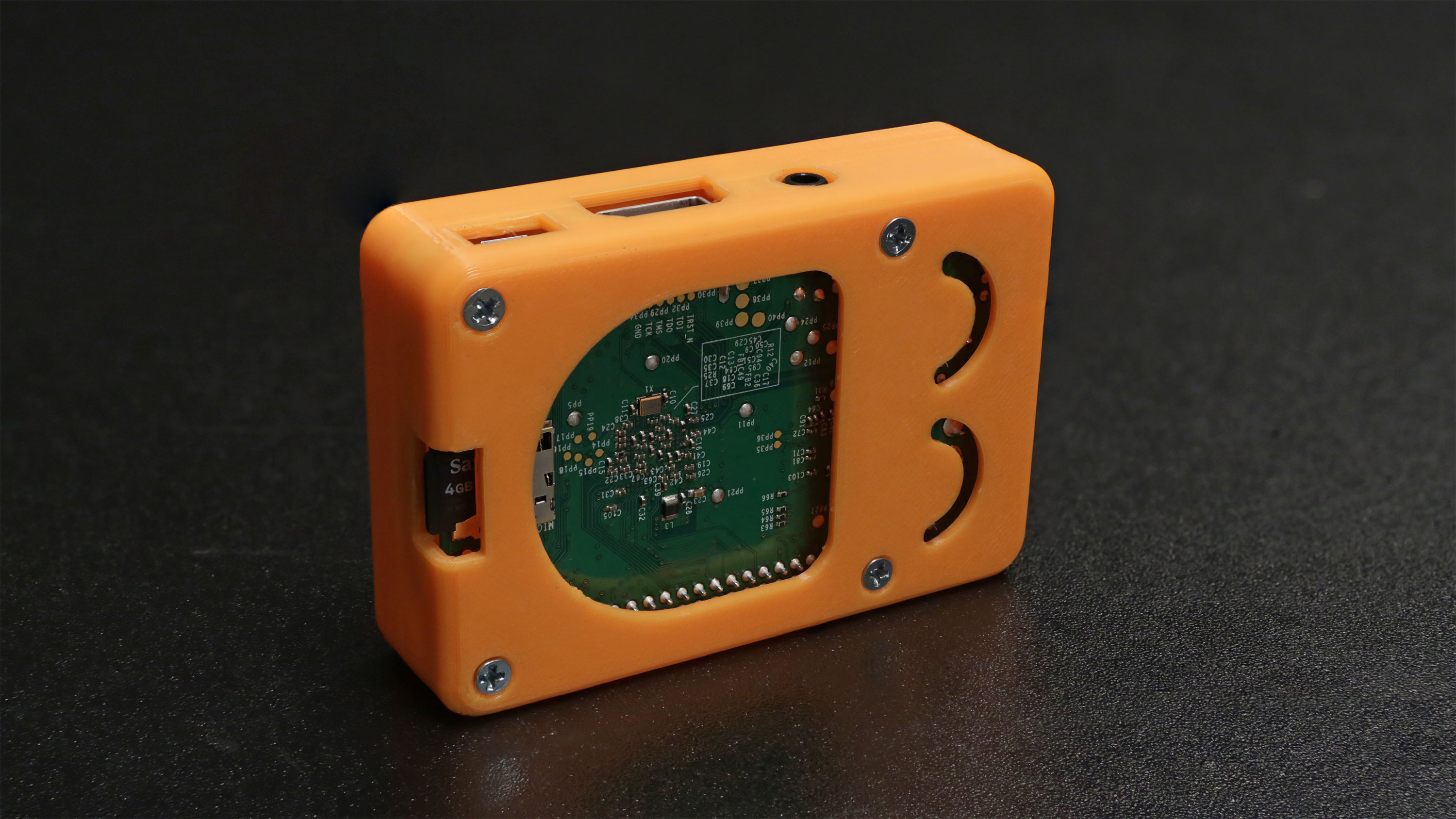 Miniatura 6 do modelo 3D Raspberry Pi B+ Face Case
