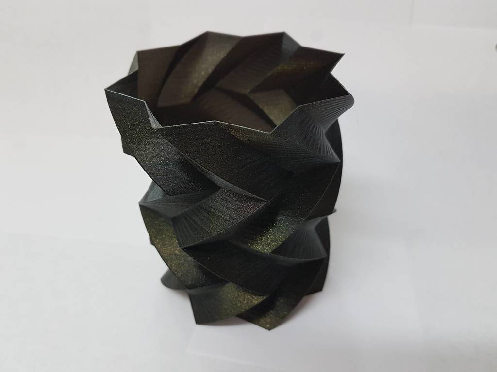 Faceted Spiral ZigZag Pen Cup