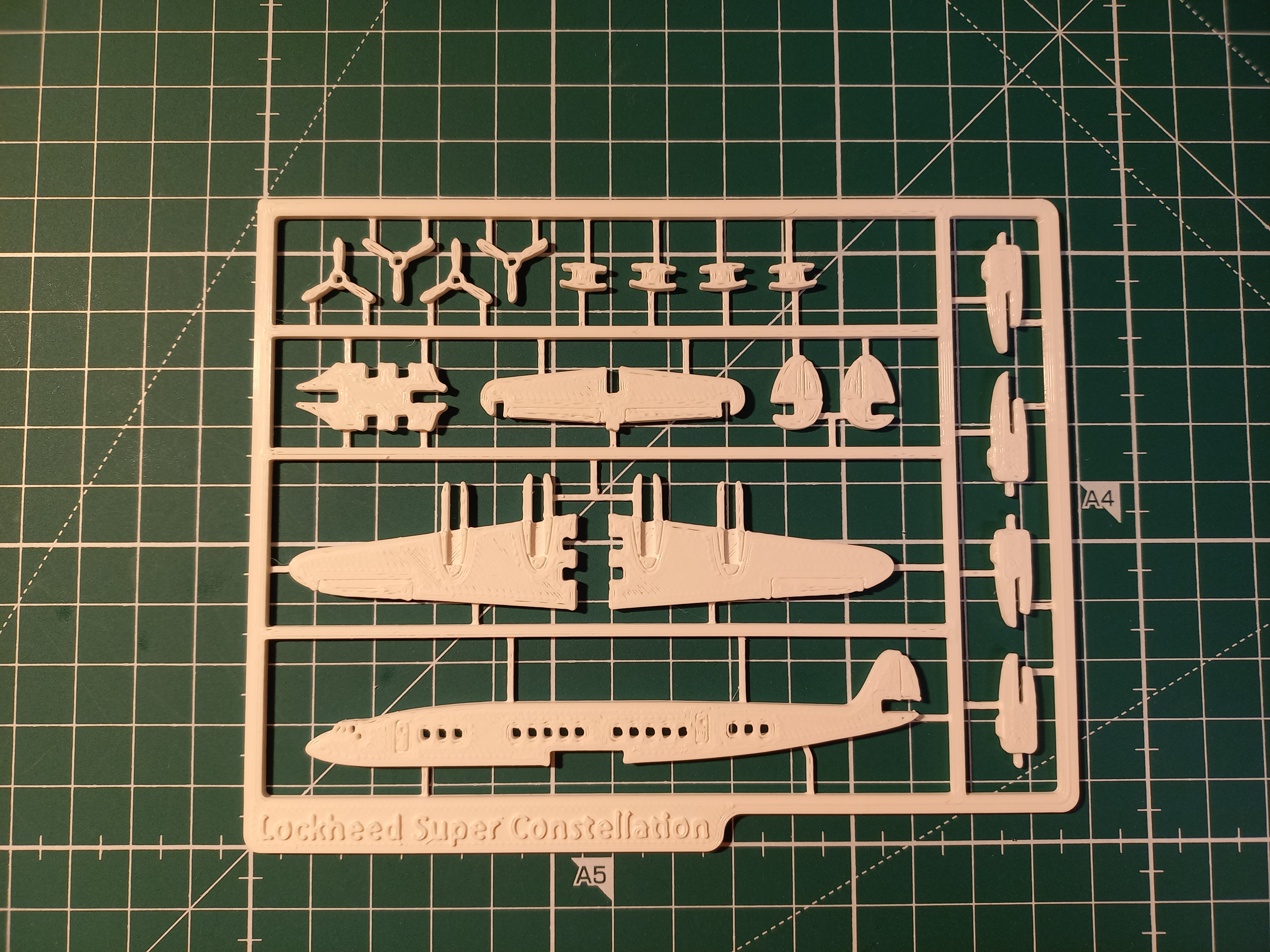 Lockheed Super Constellation Kit Card — miniatura 3