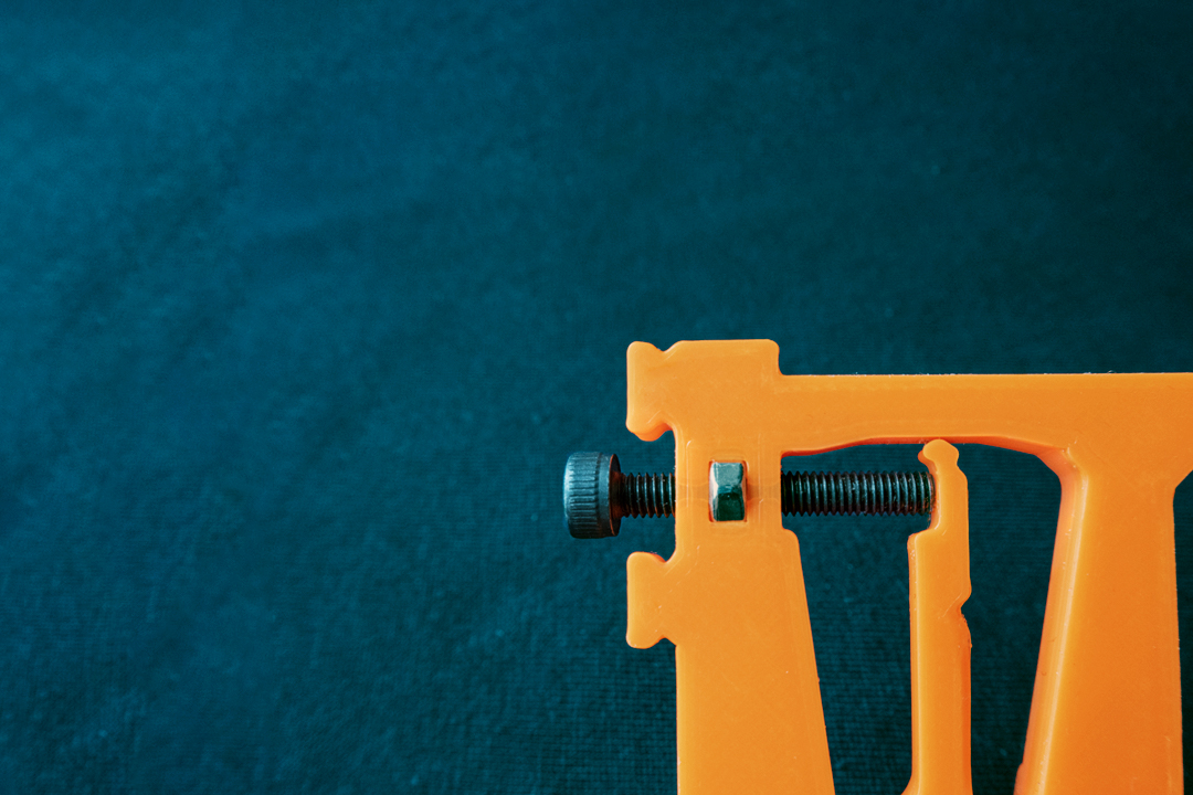 Linear motion with compliant mechanism by FrancescoFeltrin Download free STL model