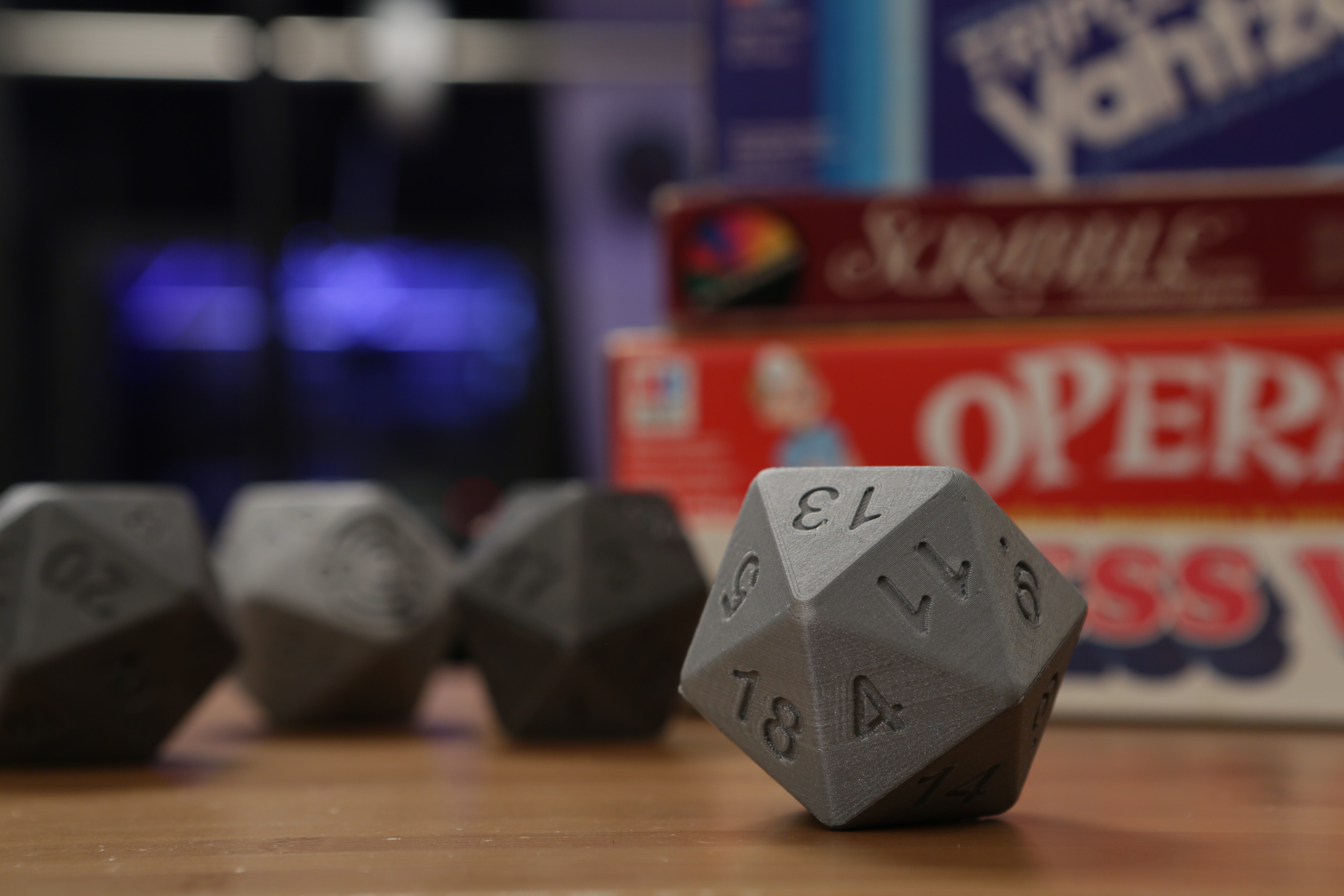 Miniatura 6 do modelo 3D Talking D20