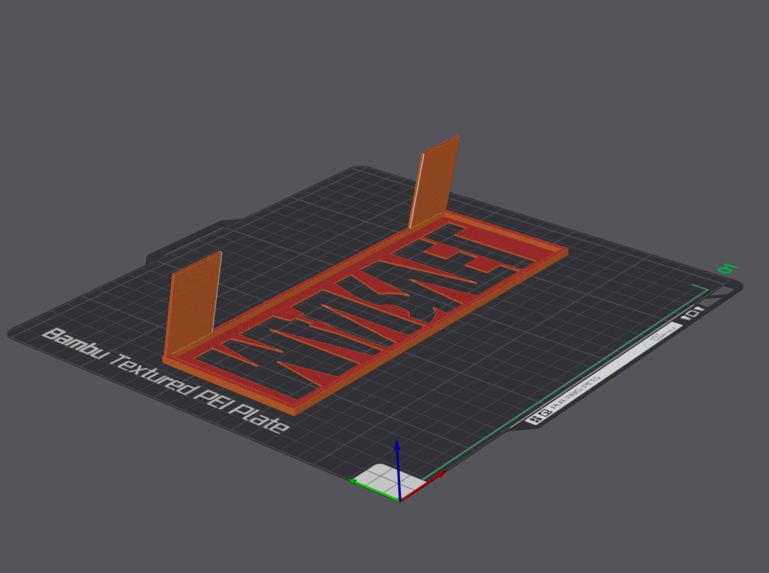 Miniatura 2 do modelo 3D Marvel Logo Table Top Decor