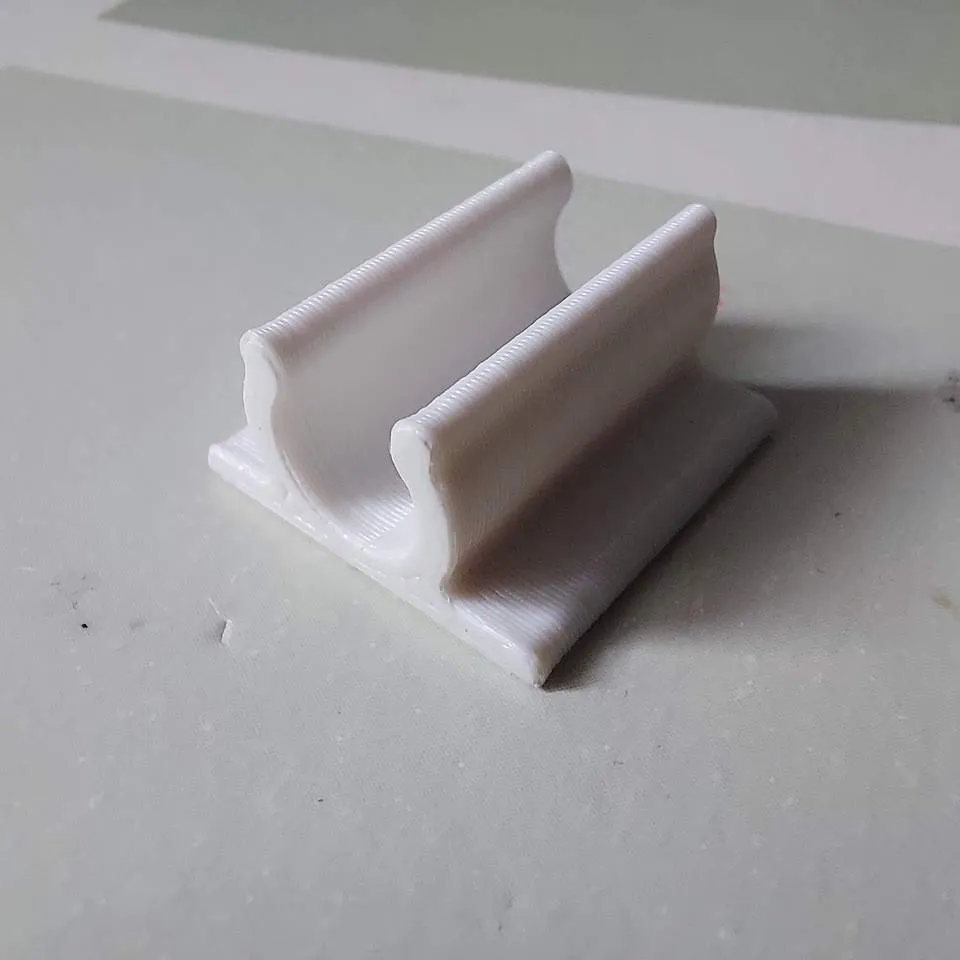cable clip (8mm) by Bishop87 | Download free STL model | Printables.com