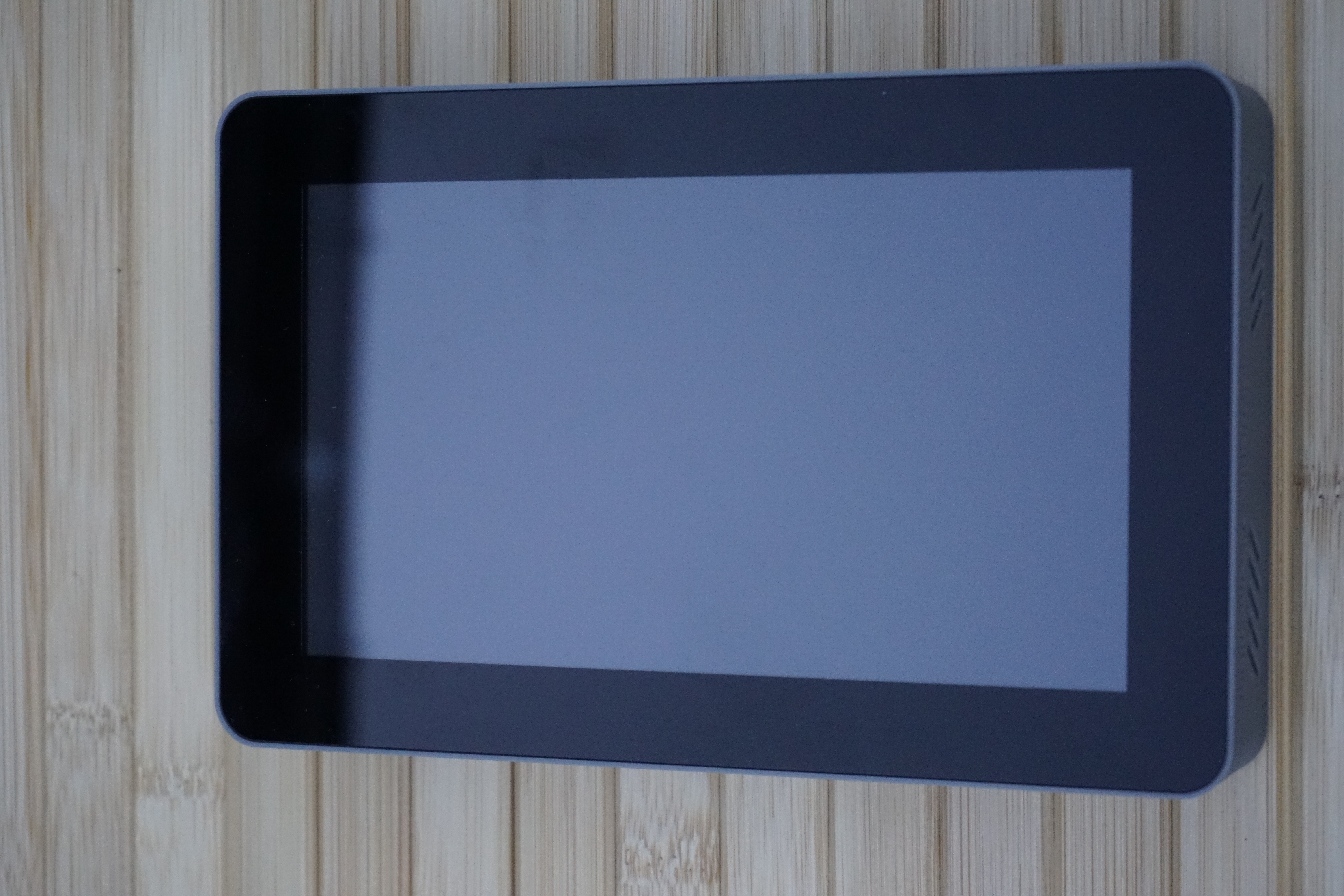 Raspberry Pi 7" Touch Display 2 Frame for RaspberryPi 5 - Vertical by Nerdiy.de — miniatura 2