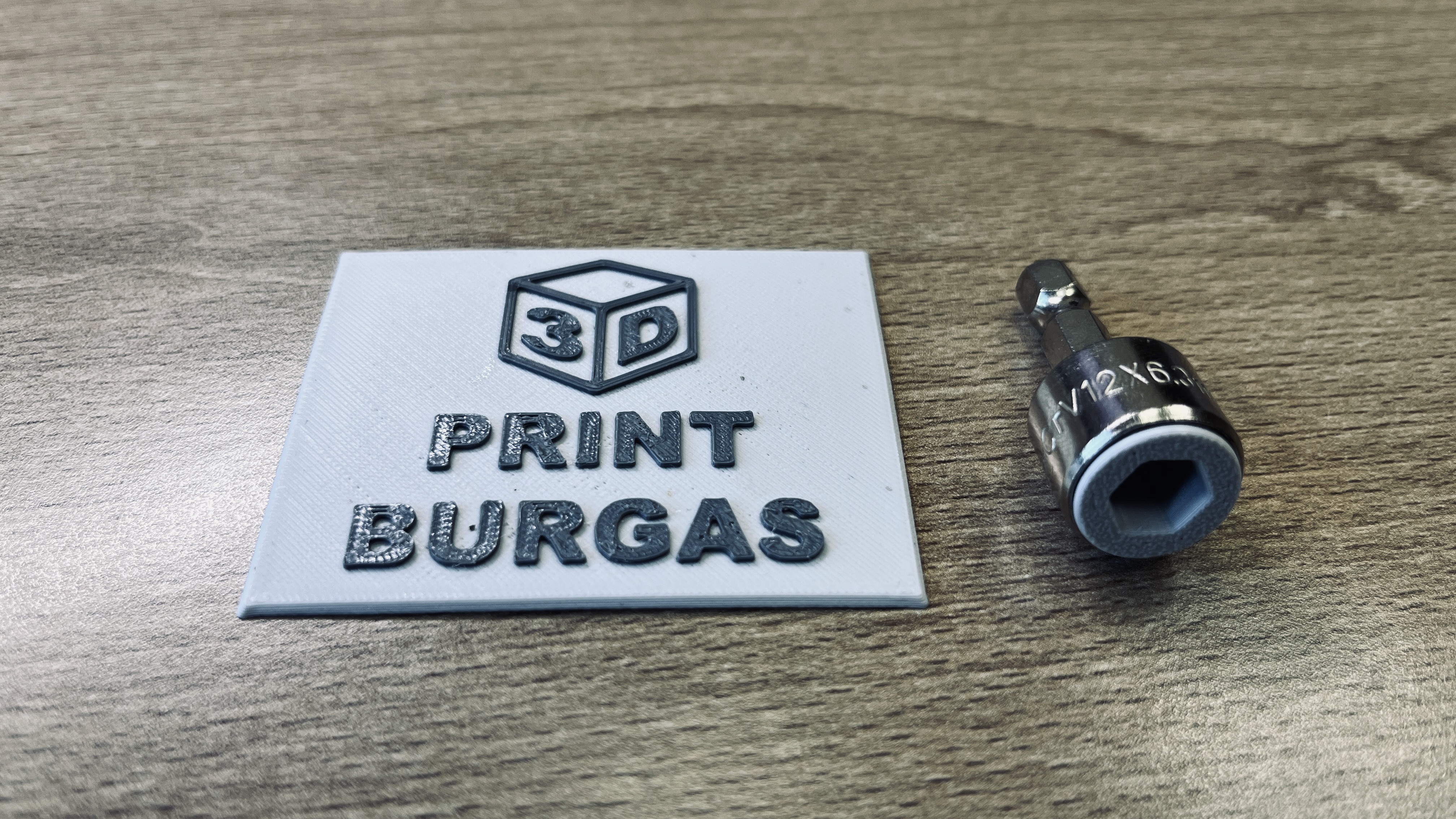 Miniatura 2 do modelo 3D HEX nuts socket 12 adapter