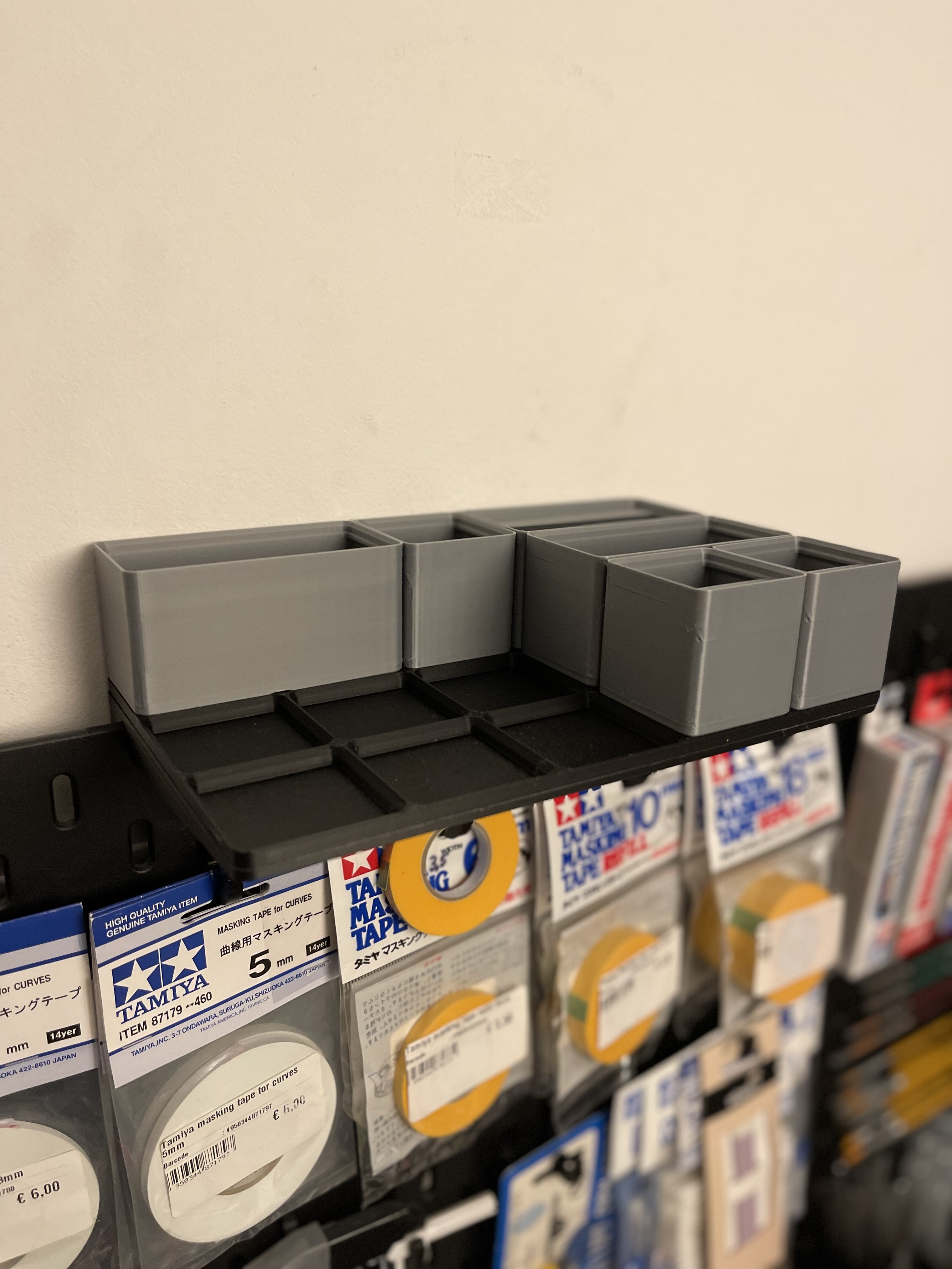 Ikea Skadis top mounting shelf for gridfinity 3x5 baseplate with magnets