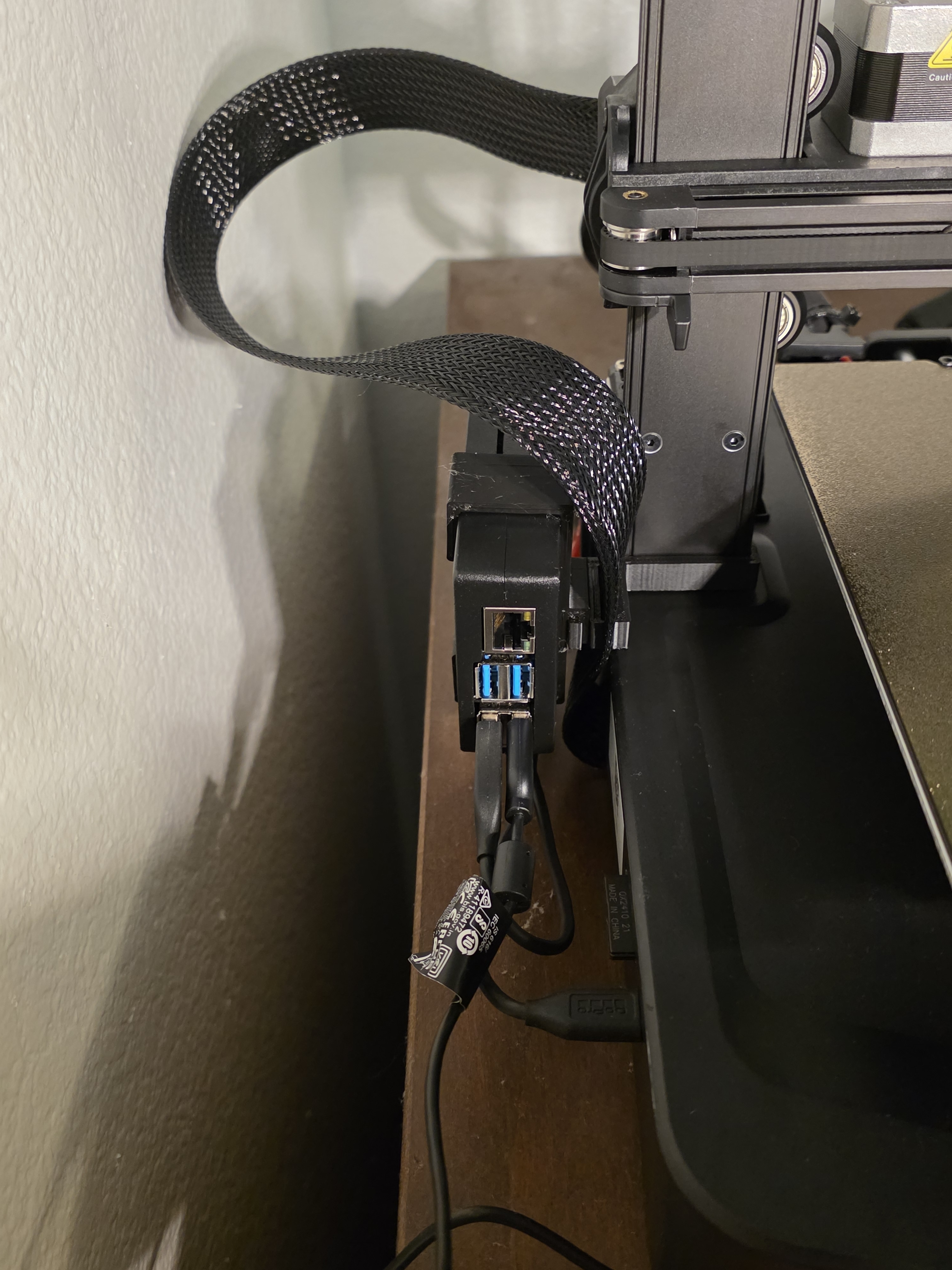 Pi Holder - Vilros Raspberry Pi 4 Case - Ender 3 V3 SE 3D model thumbnail