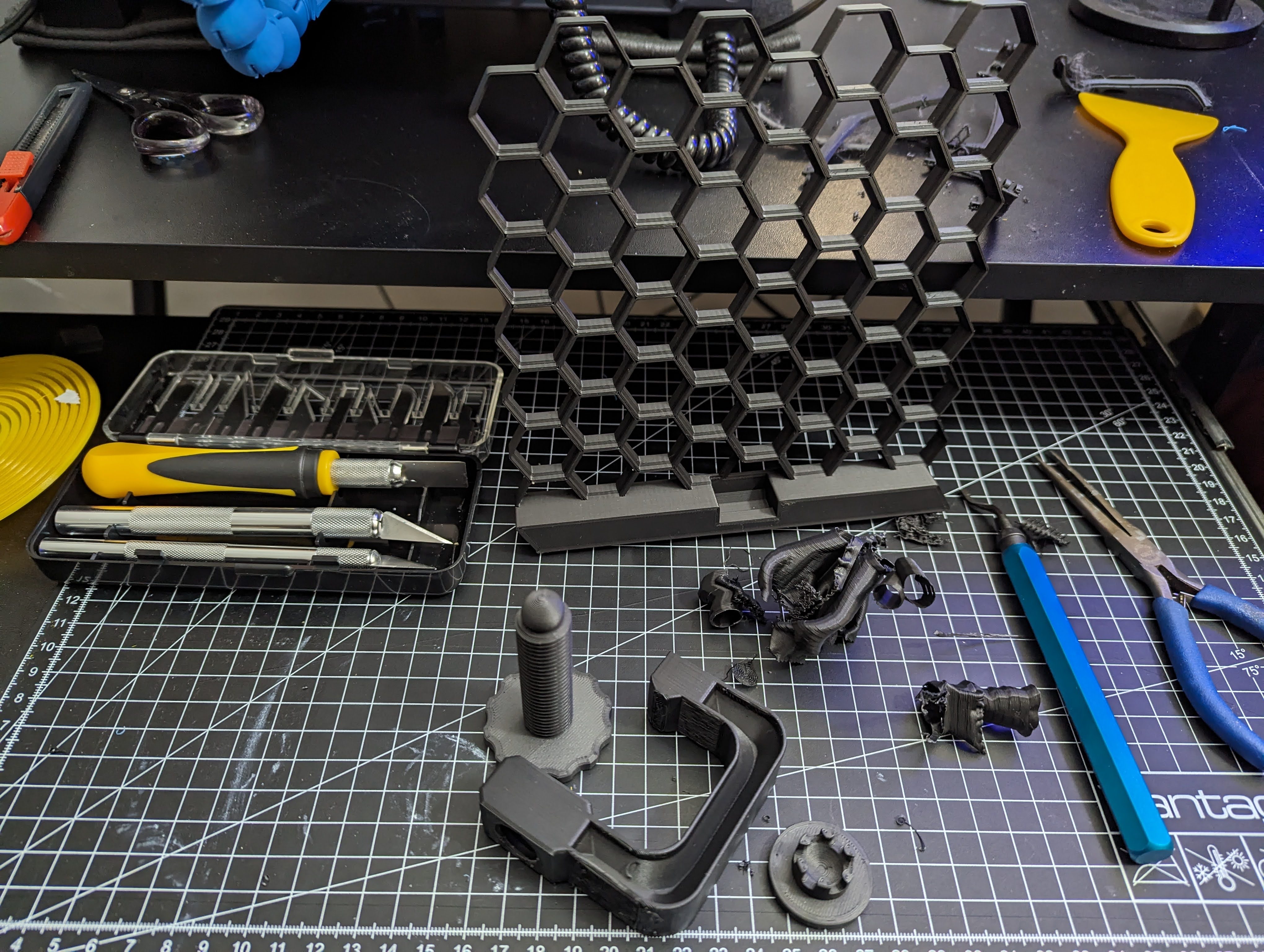 HSW under desk mount by Farshad Saffari Download free STL