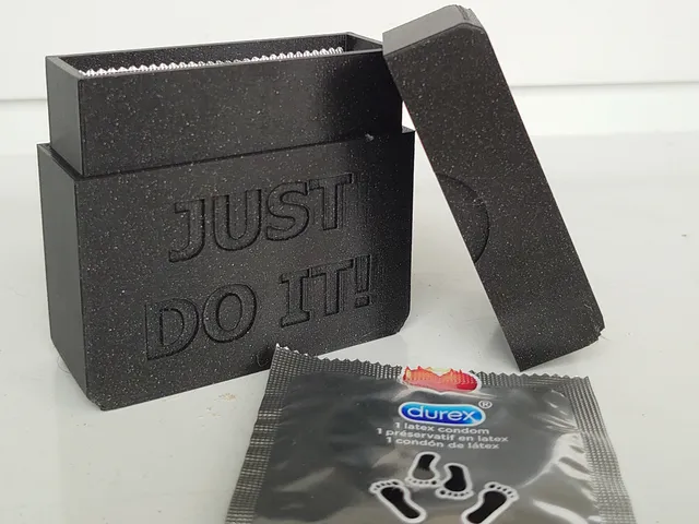 Condom protection case/Krabička na kondomy