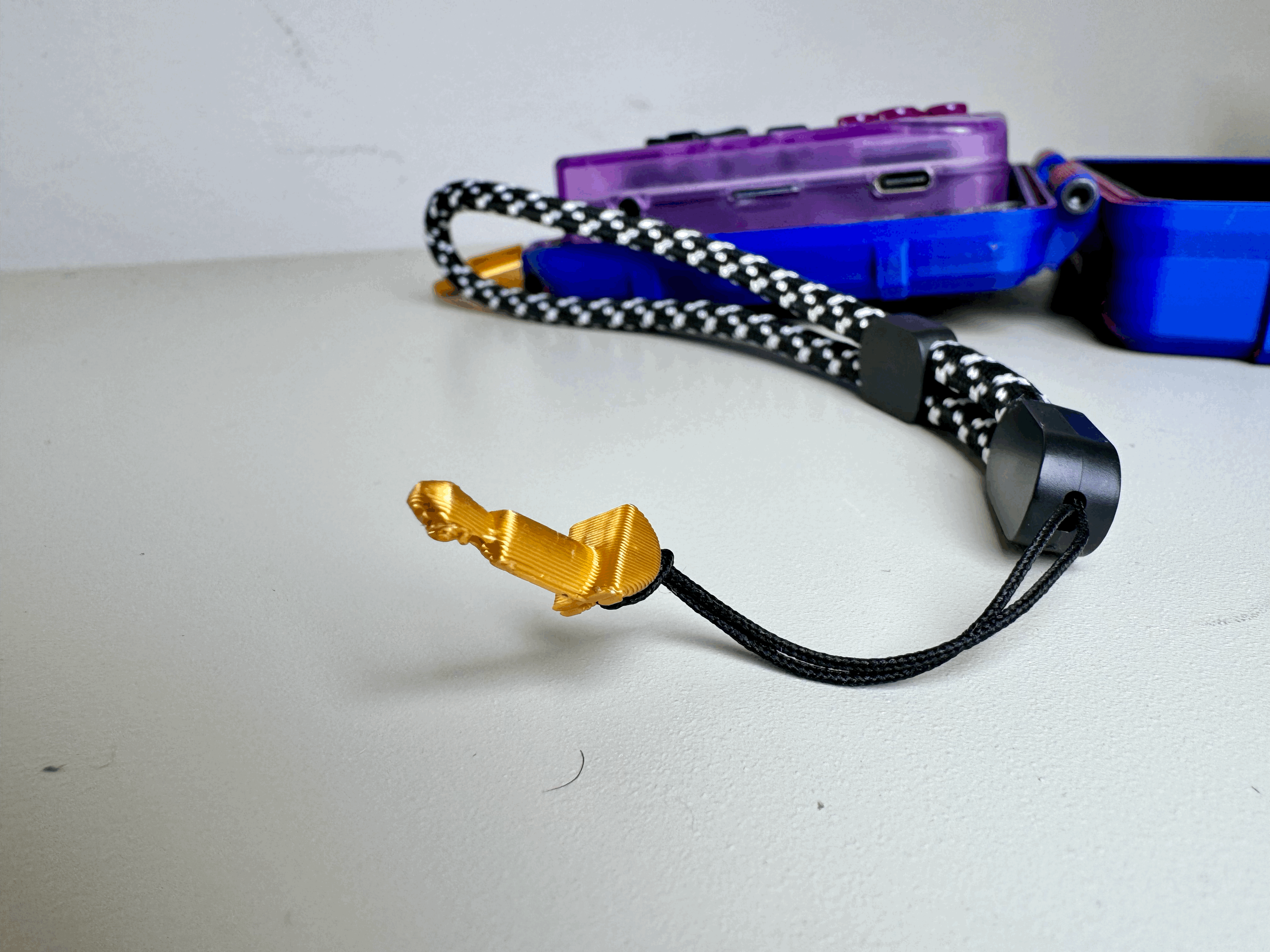 Miyoo Mini + 3.5mm Aux Dust Plug/ Lanyard Loop