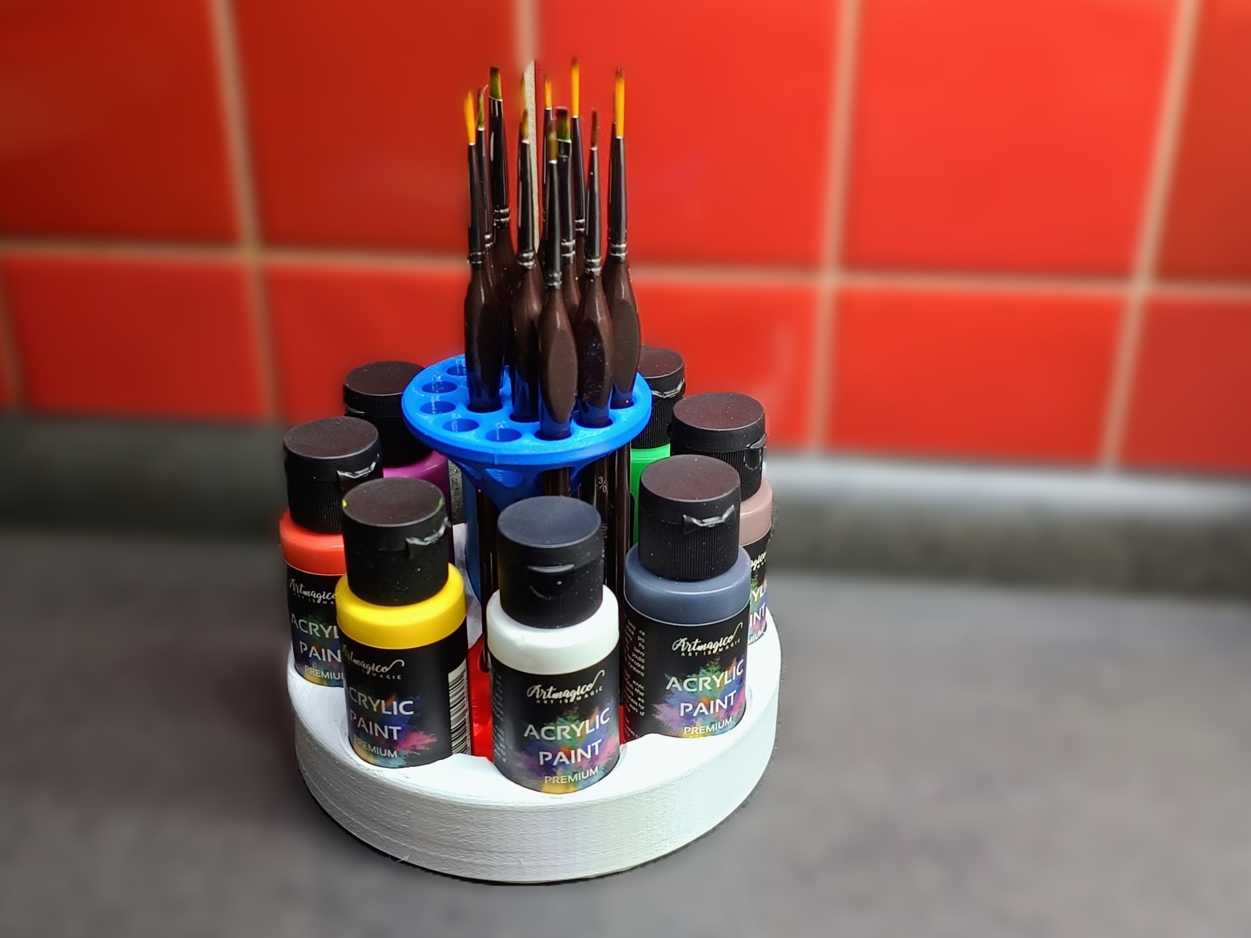 Paint stand for brush stand by Jakub Lattenberg Download free STL