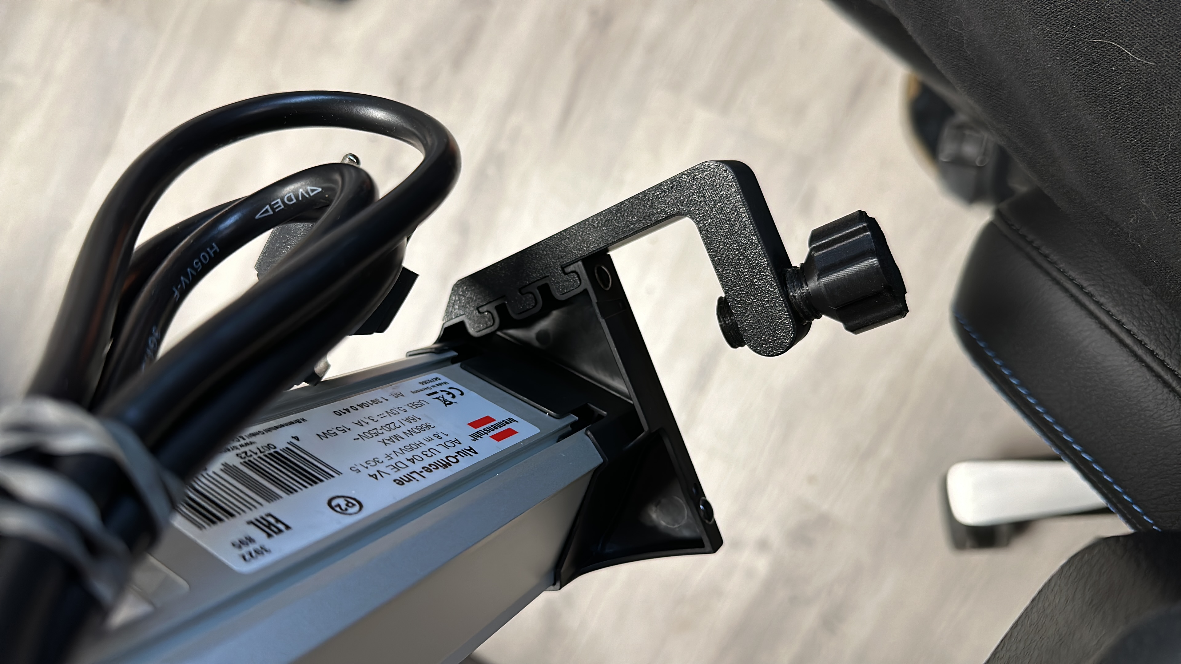 Desk clamp for Brennenstuhl Alu-Office-Line powerstrip