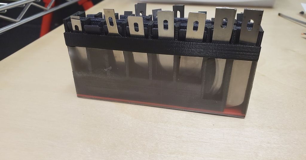 Xacto Blade Replacements Holder by Jonathan Y Download free STL model