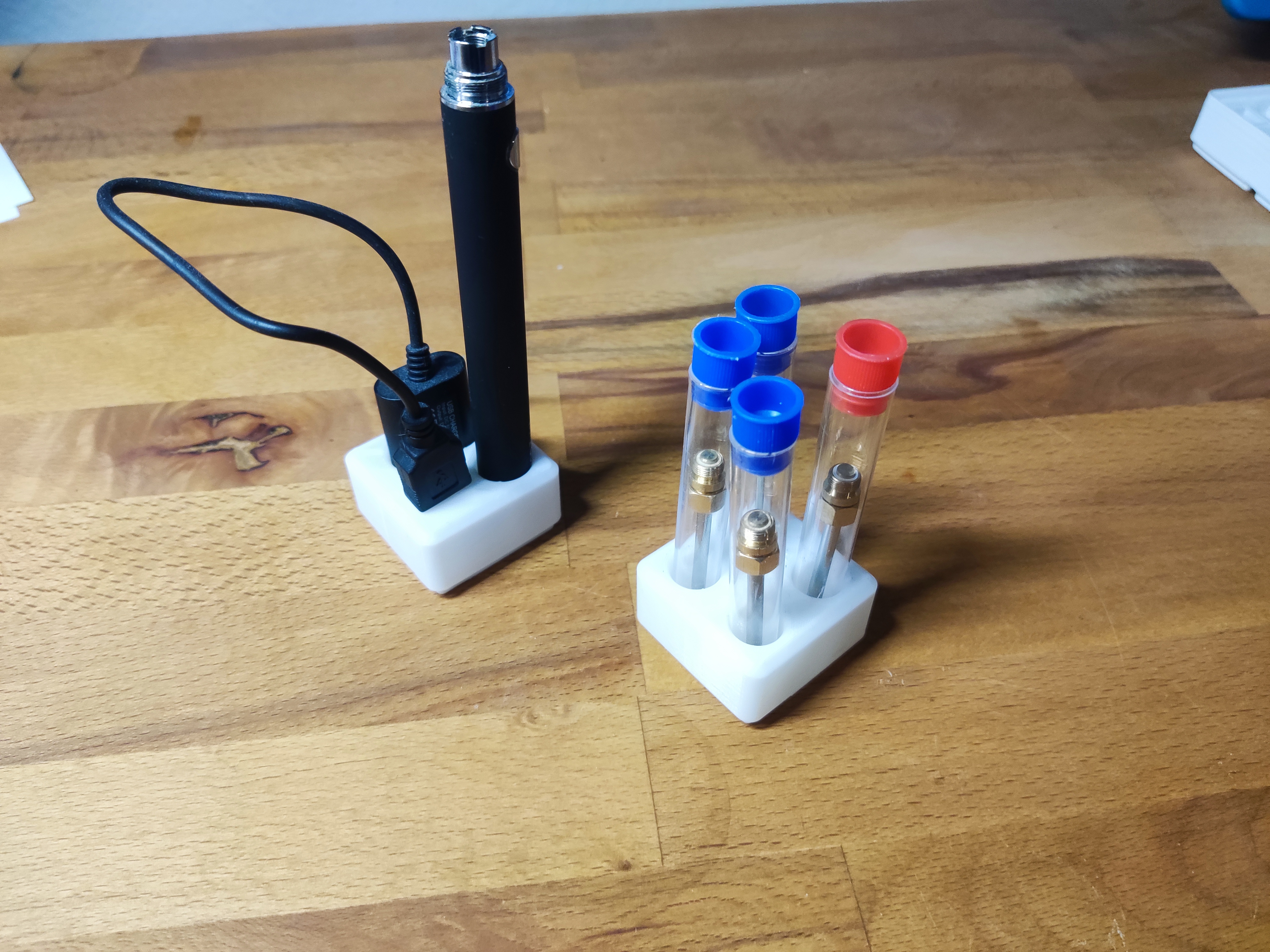 EVOD Twist soldering iron and tips Gridfinity holder