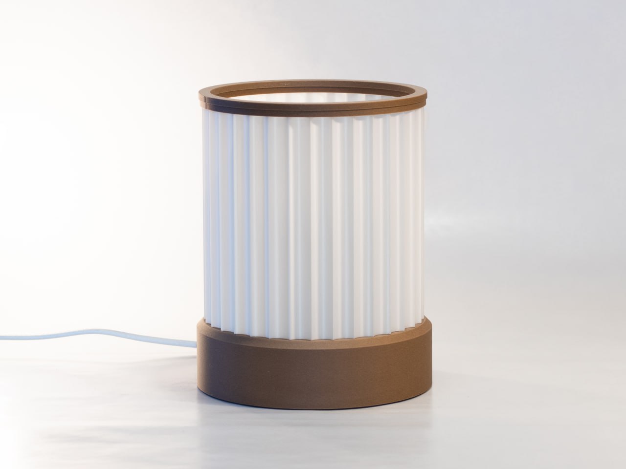 Miniatura 2 do modelo 3D LANTERN │ Desk Lamp