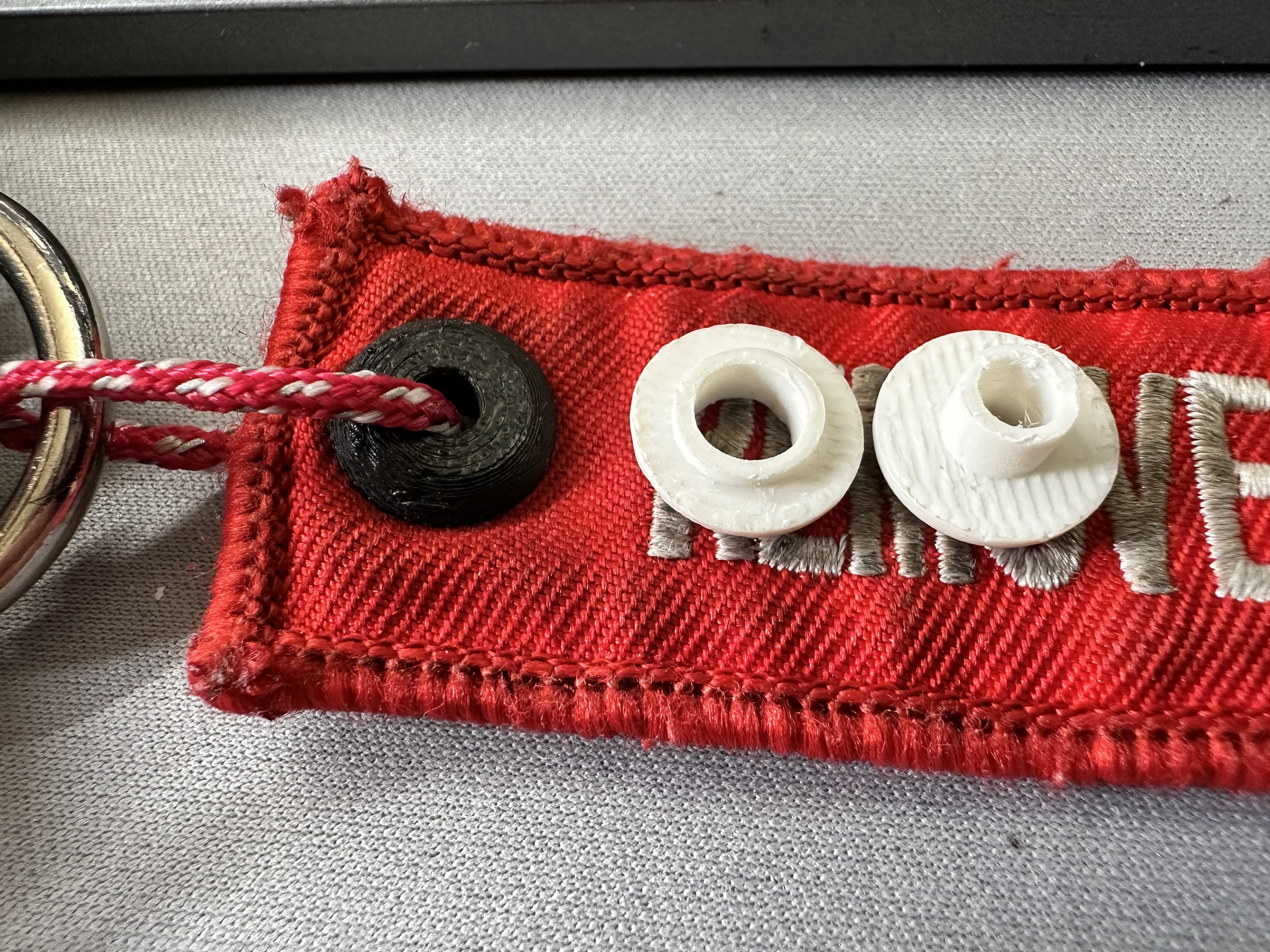 Grommet