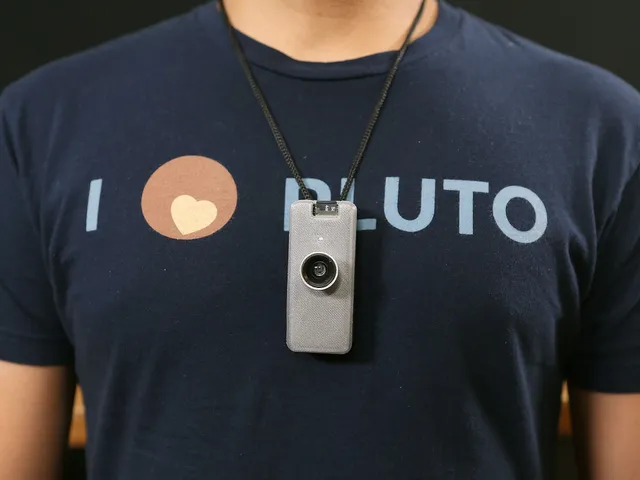 Wearable Raspberry Pi Zero Camera